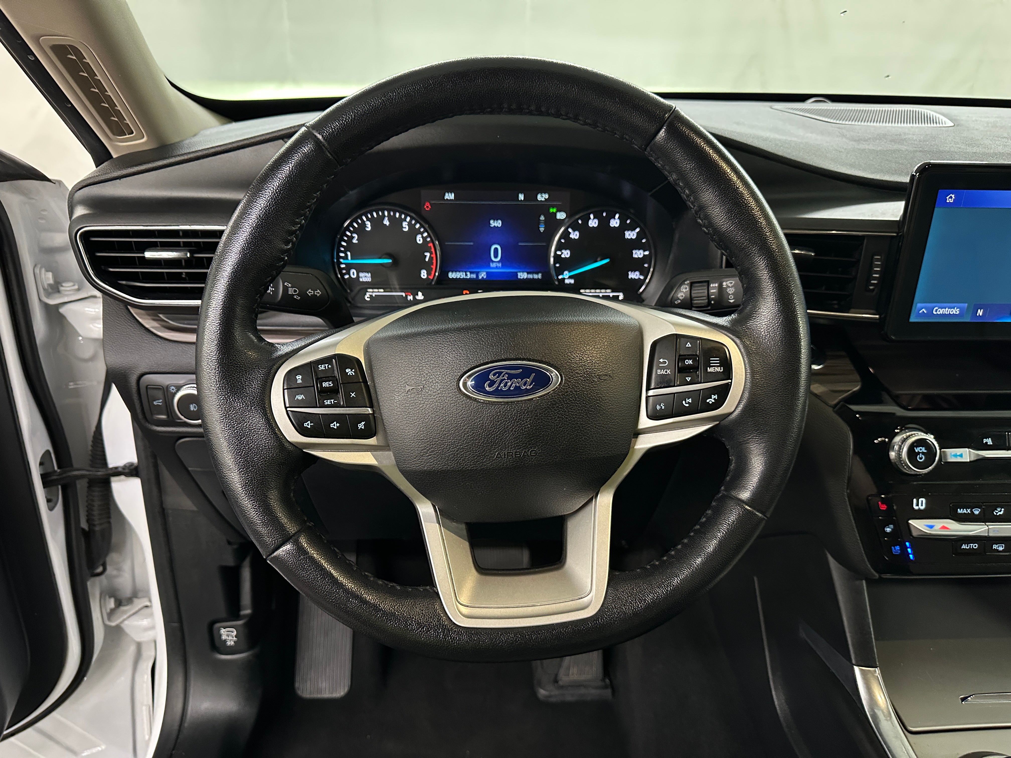 2021 Ford Explorer Limited 4