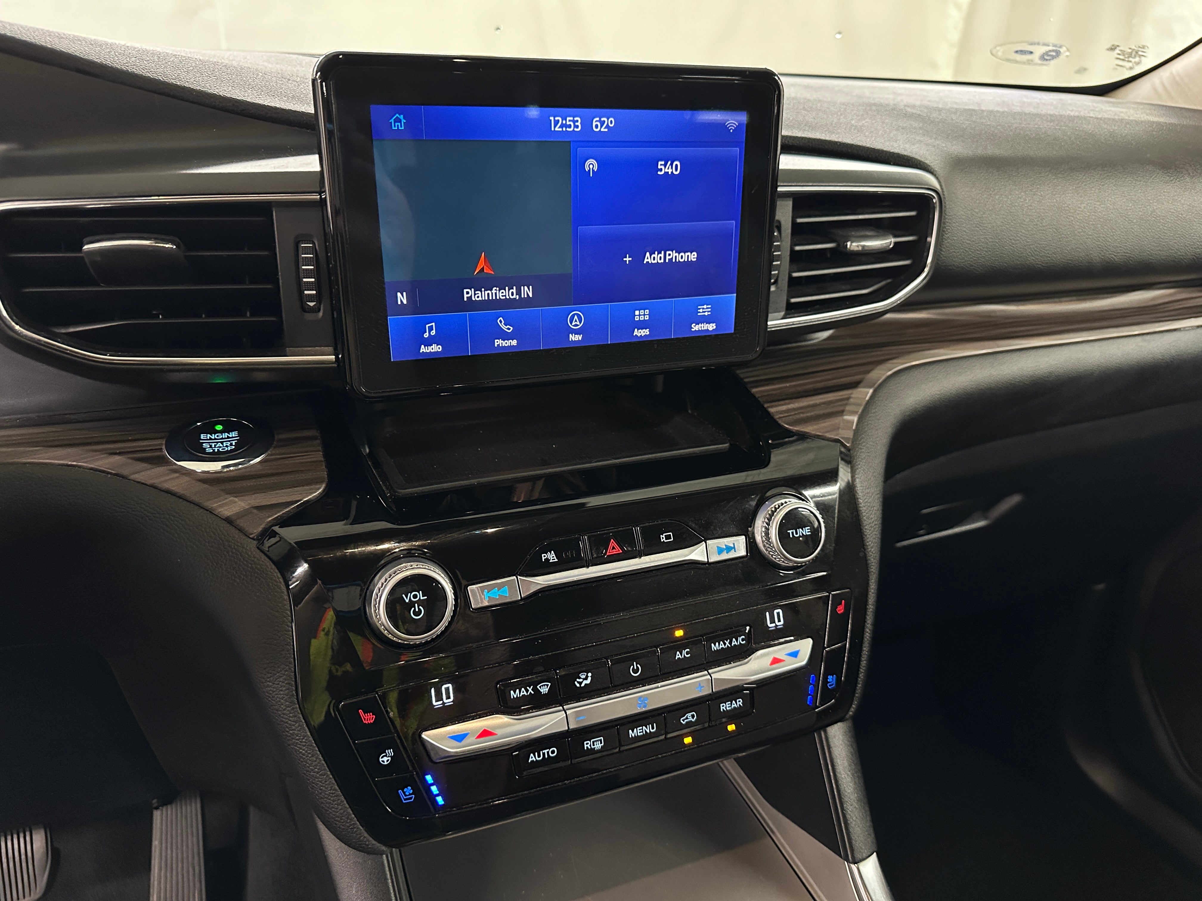 2021 Ford Explorer Limited 3