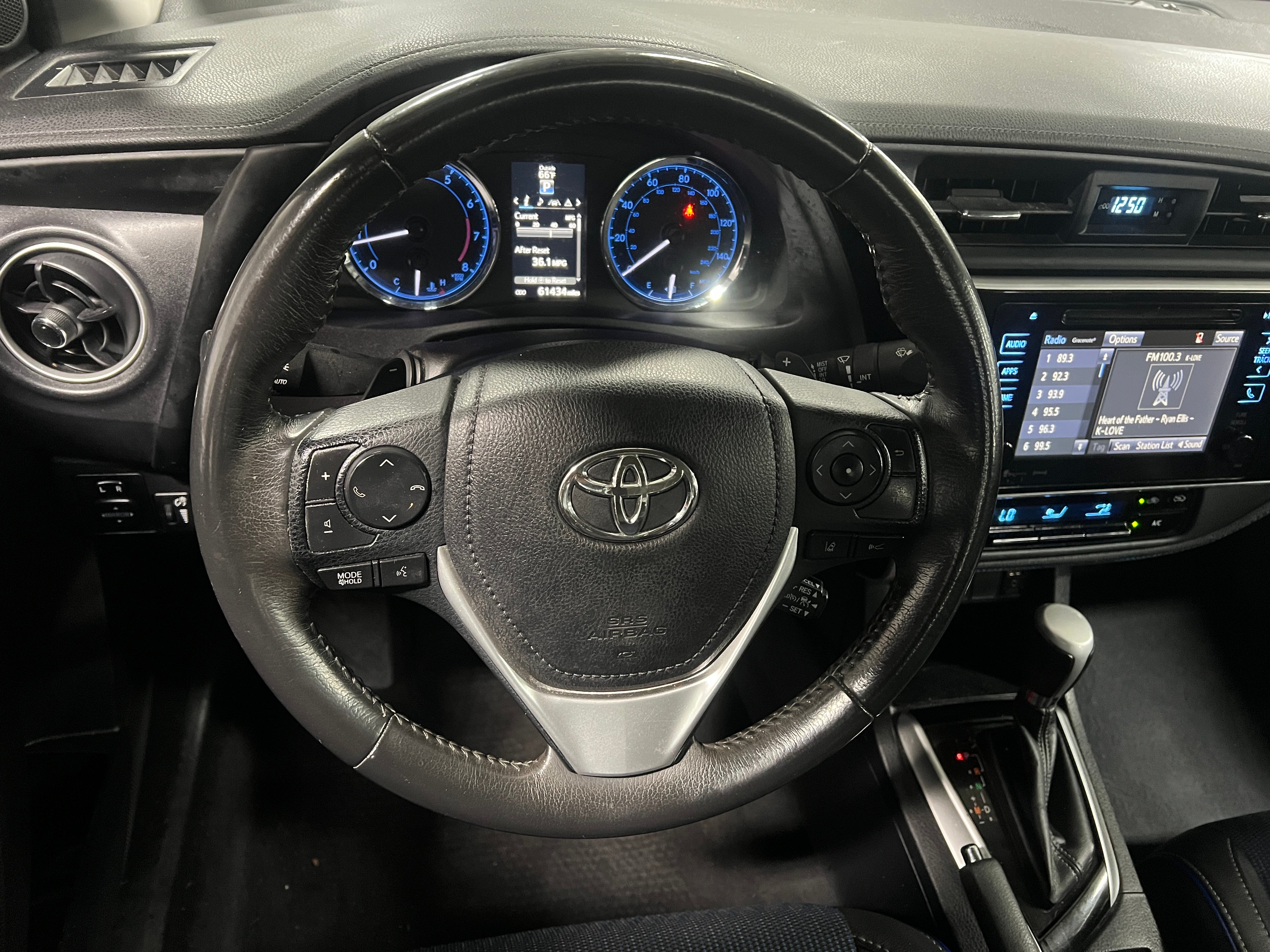 2017 Toyota Corolla SE 5