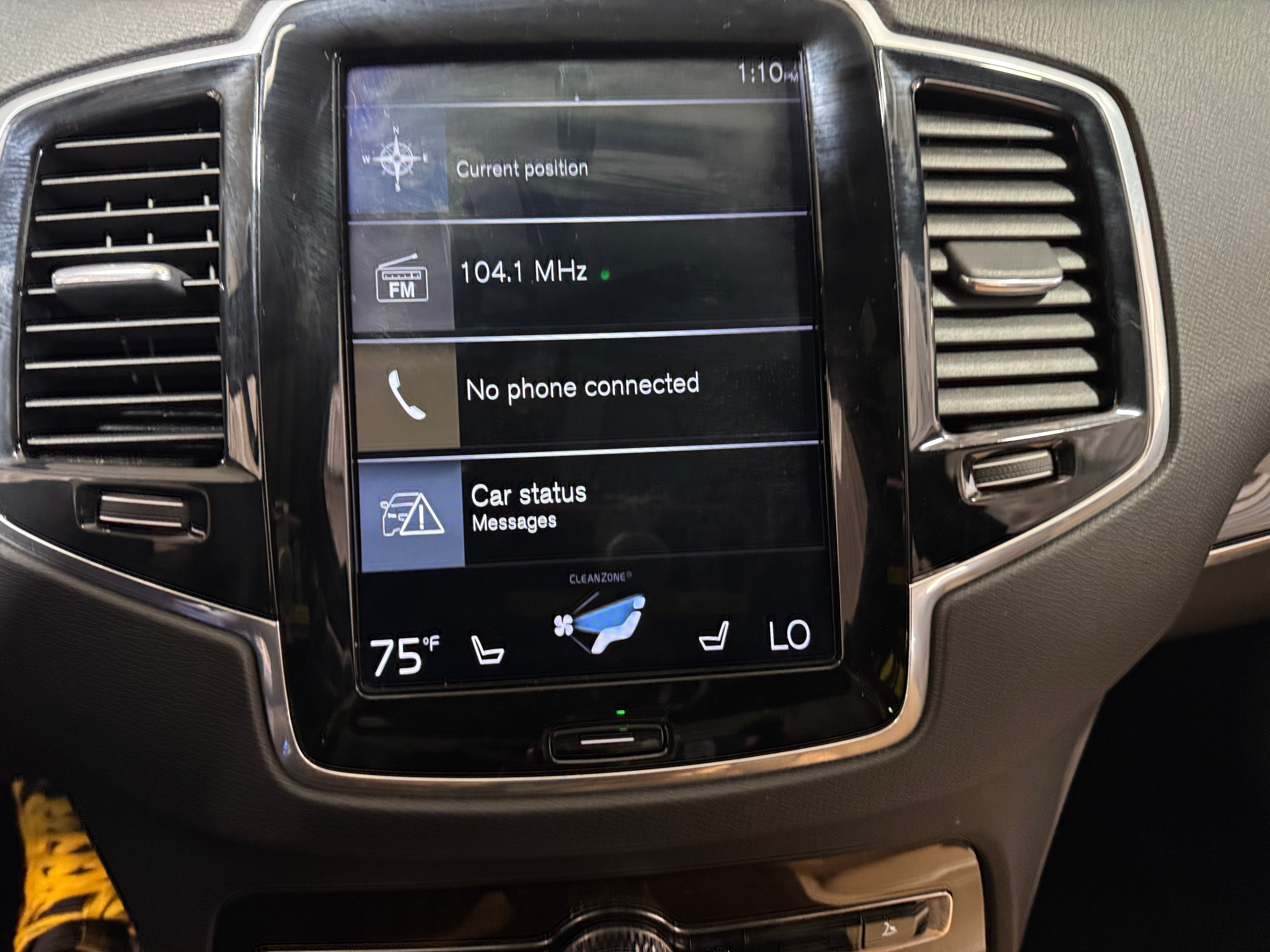 2018 Volvo XC90 T6 Momentum 3