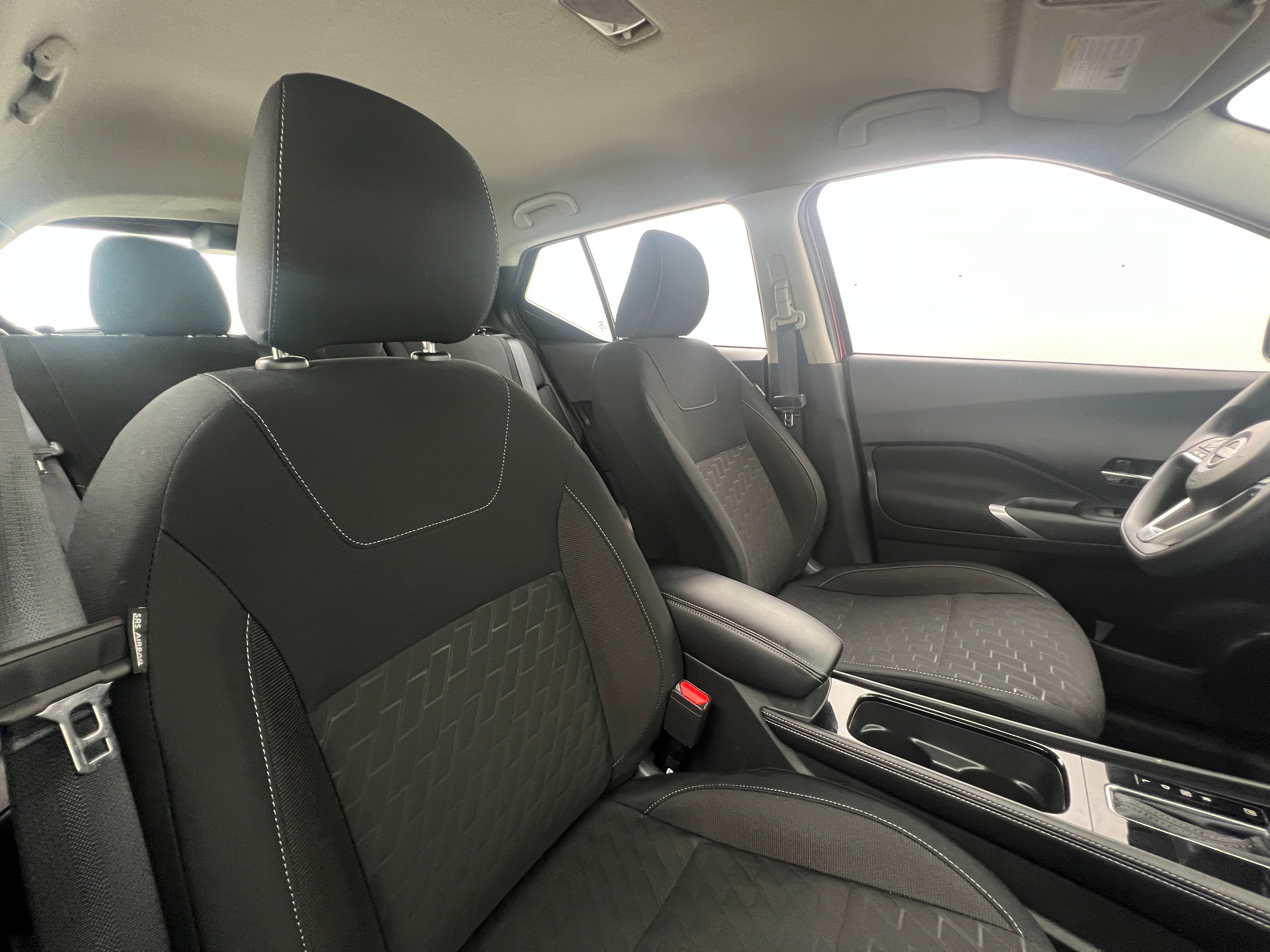 2024 Nissan Kicks SV 2