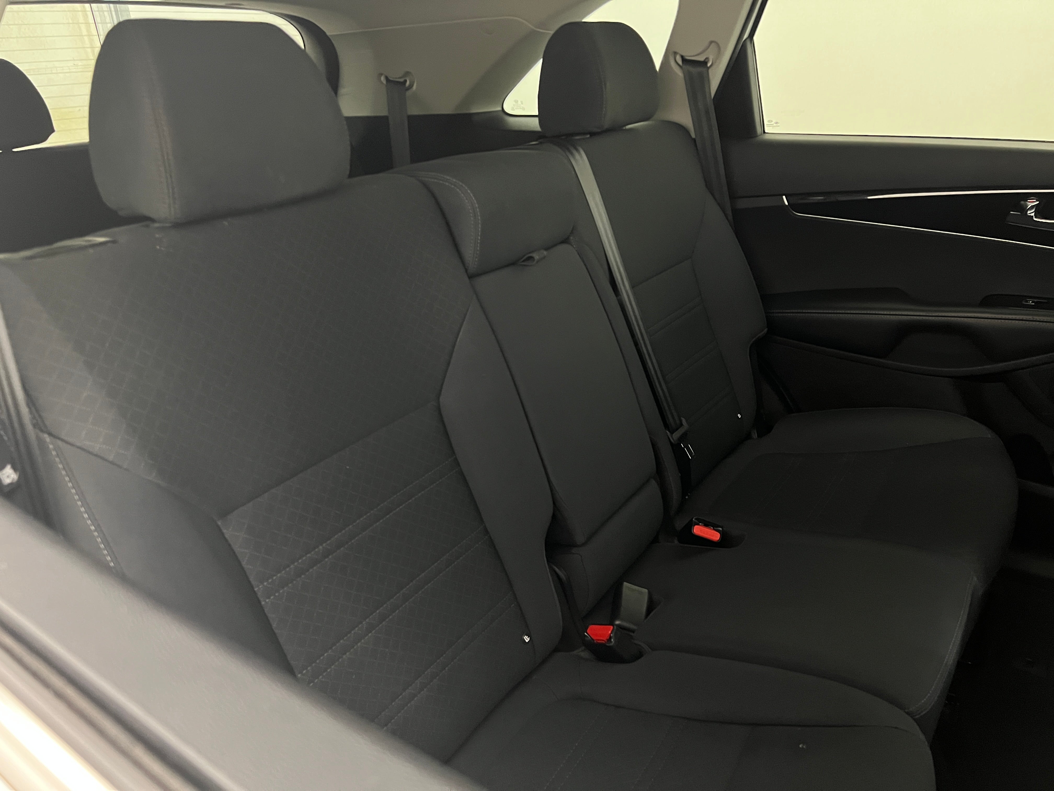 2019 Kia Sorento S 6
