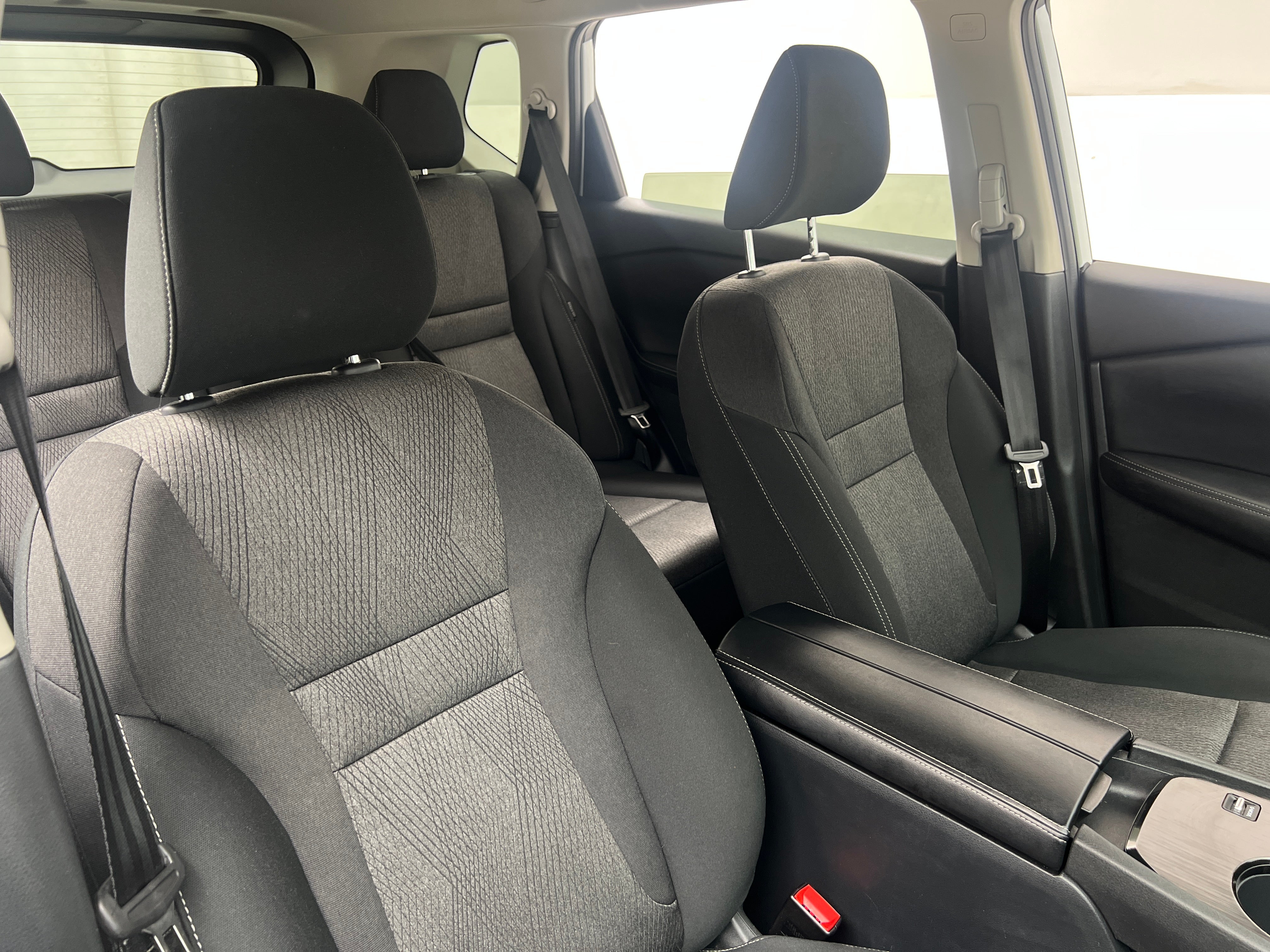 2024 Nissan Rogue SV 2