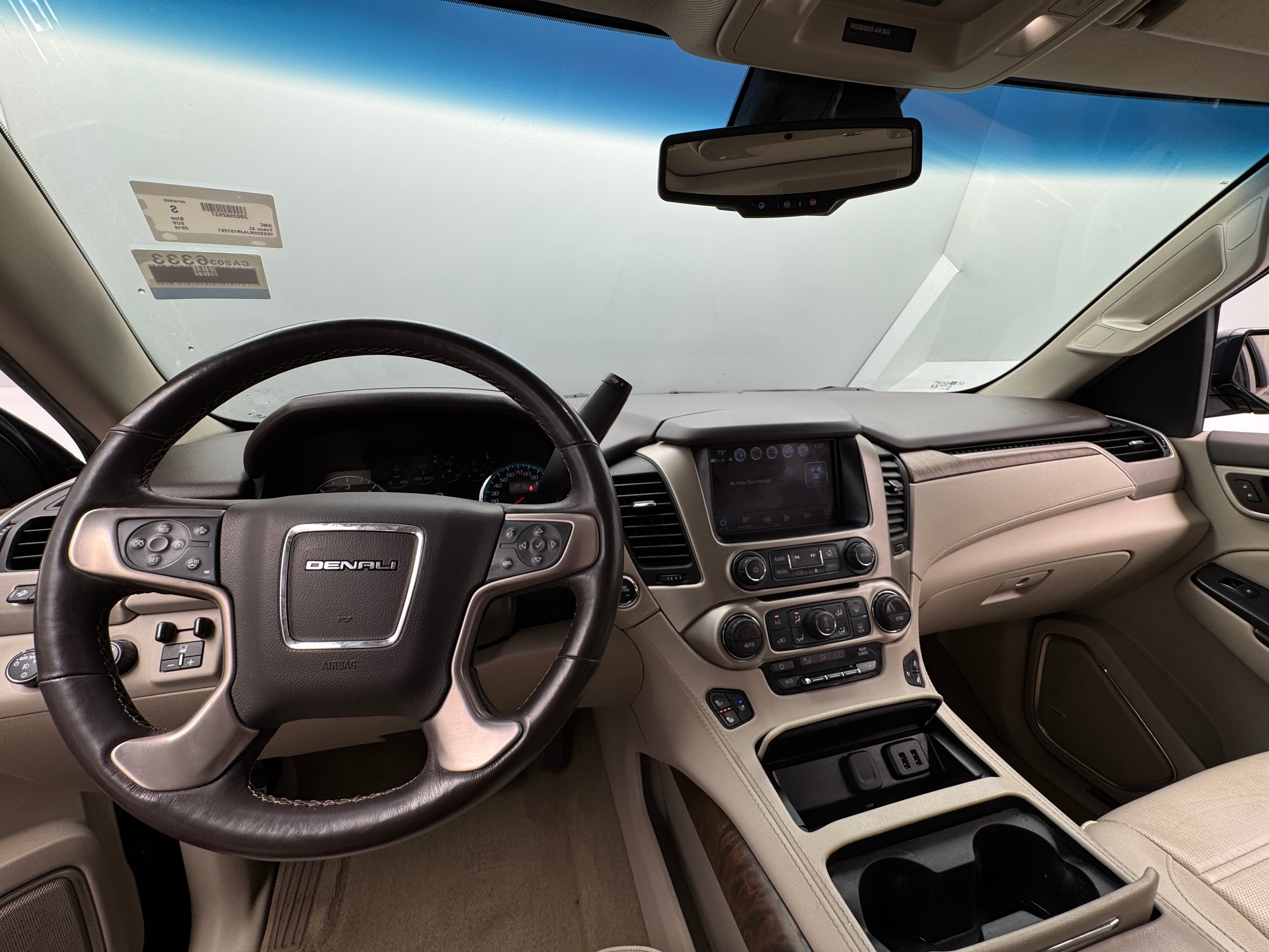 2018 GMC Yukon XL Denali 2