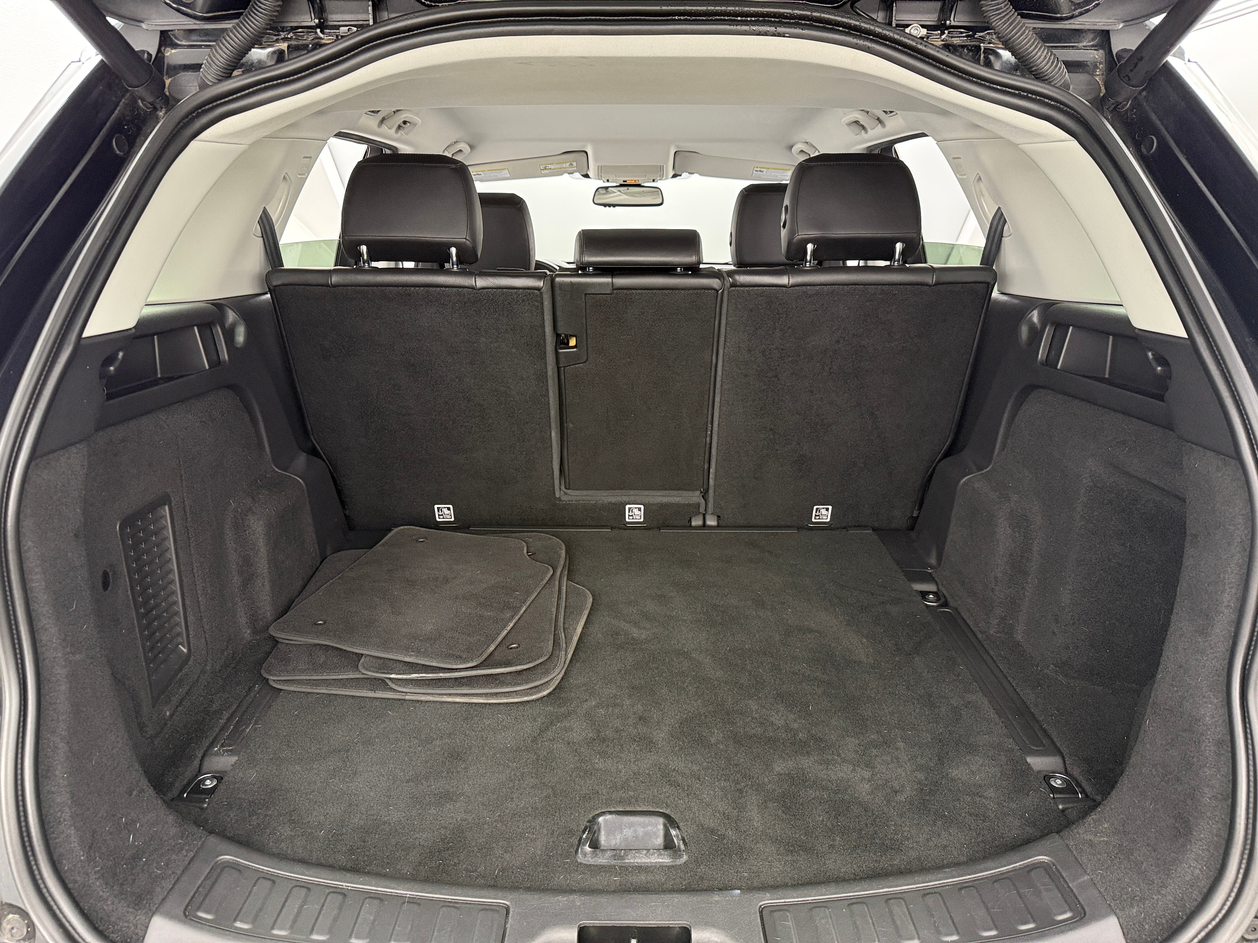 2019 Land Rover Discovery Sport SE 6