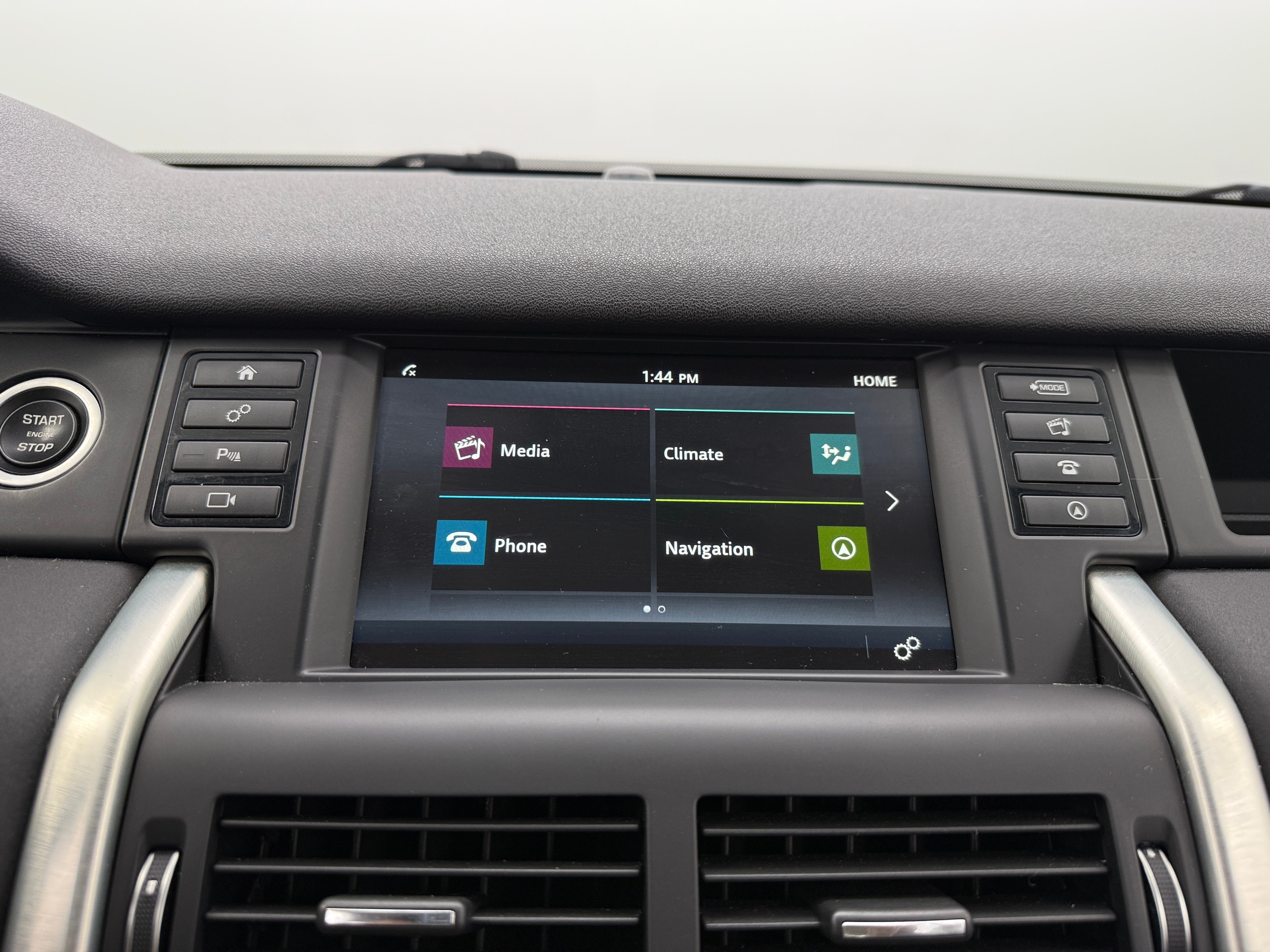 2019 Land Rover Discovery Sport SE 3