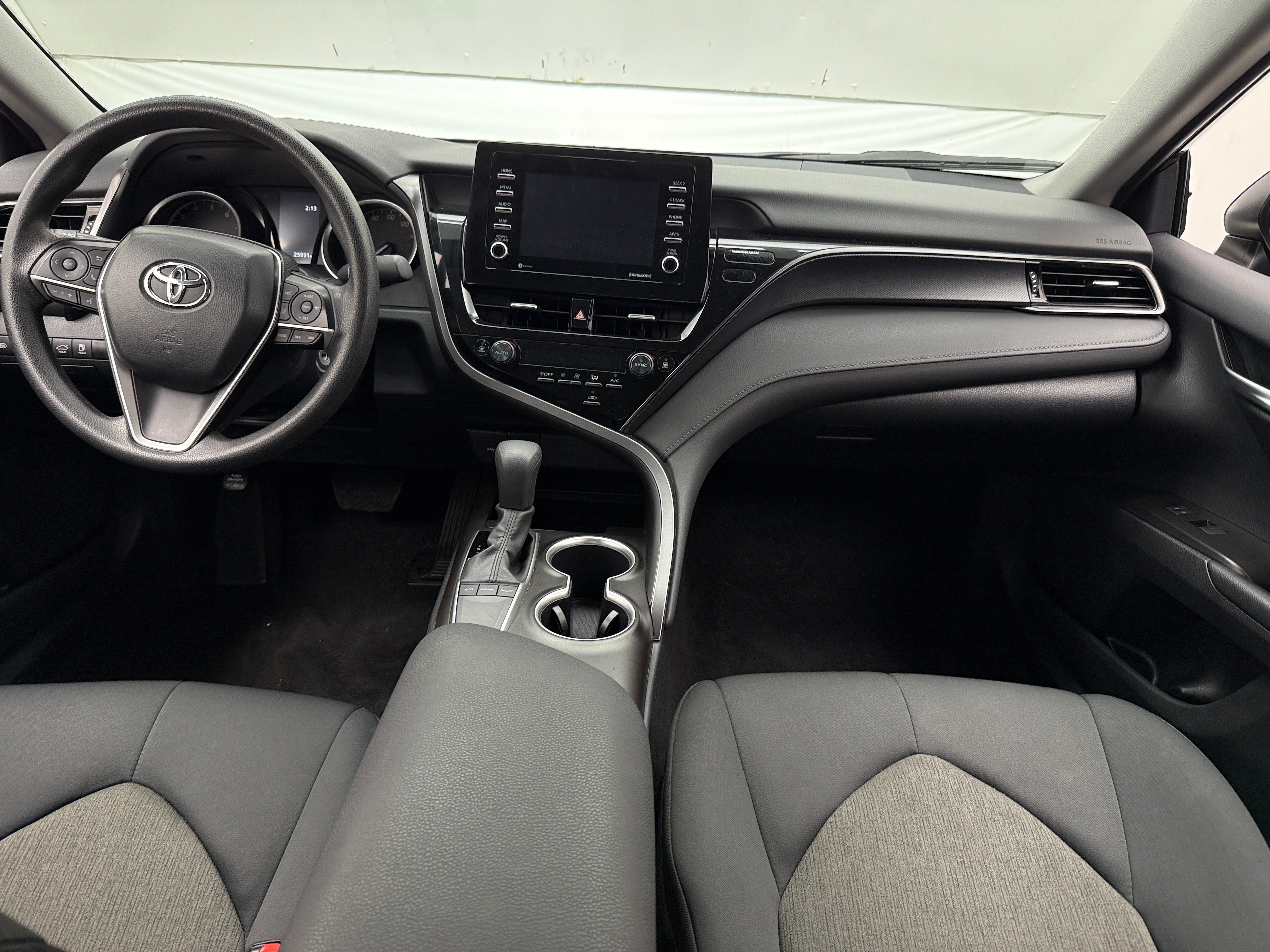 2024 Toyota Camry LE 3