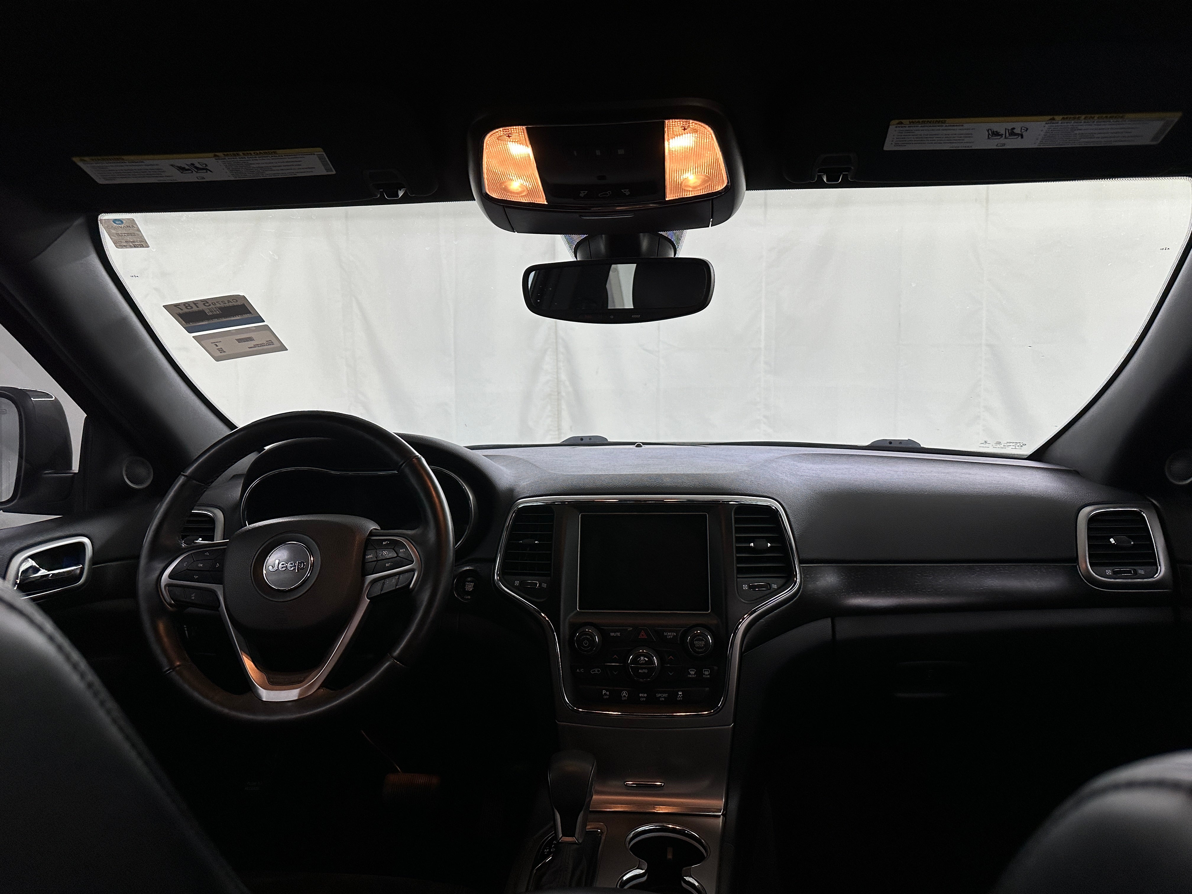 2018 Jeep Grand Cherokee Altitude 3