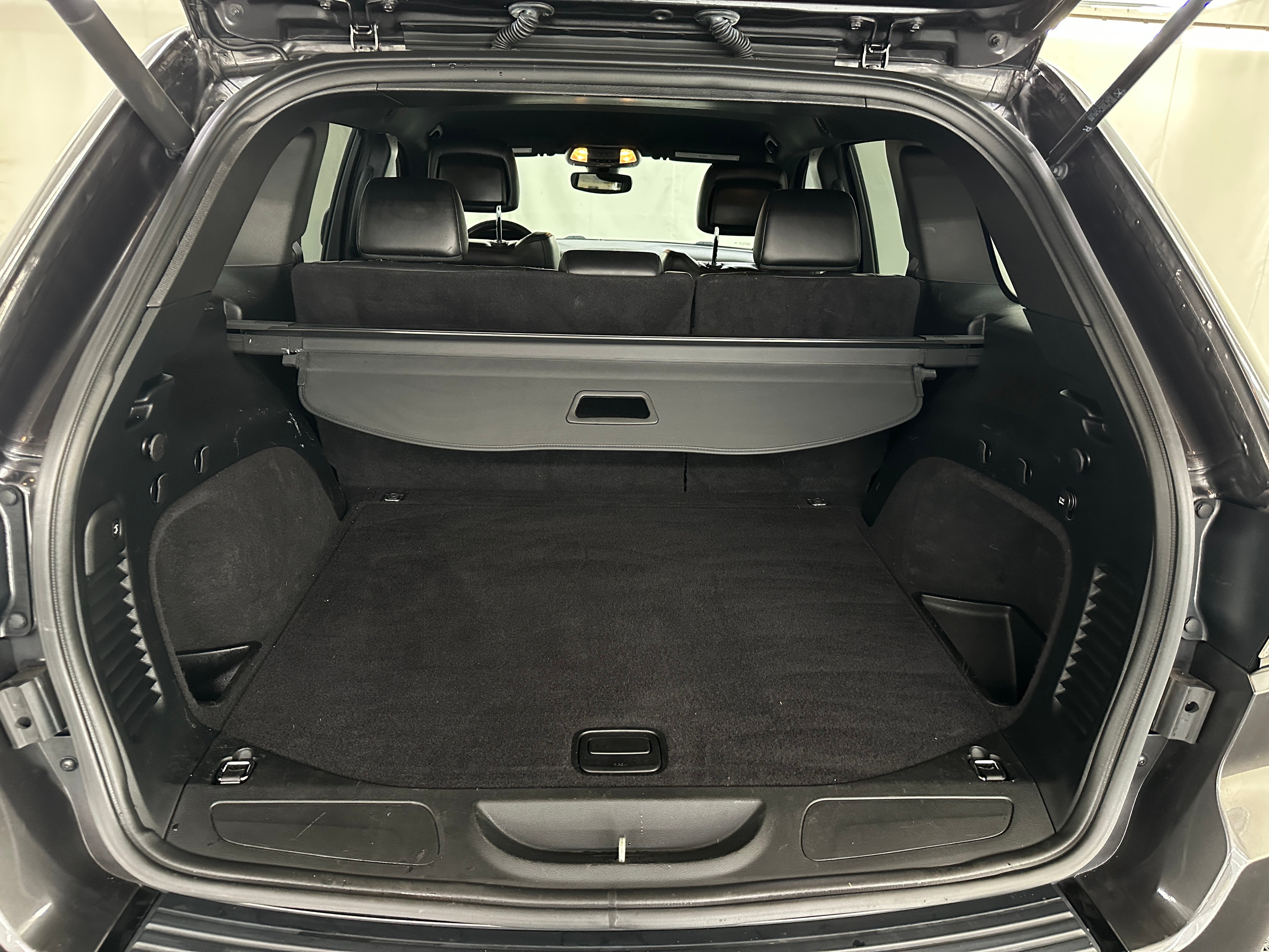 2018 Jeep Grand Cherokee Altitude 7