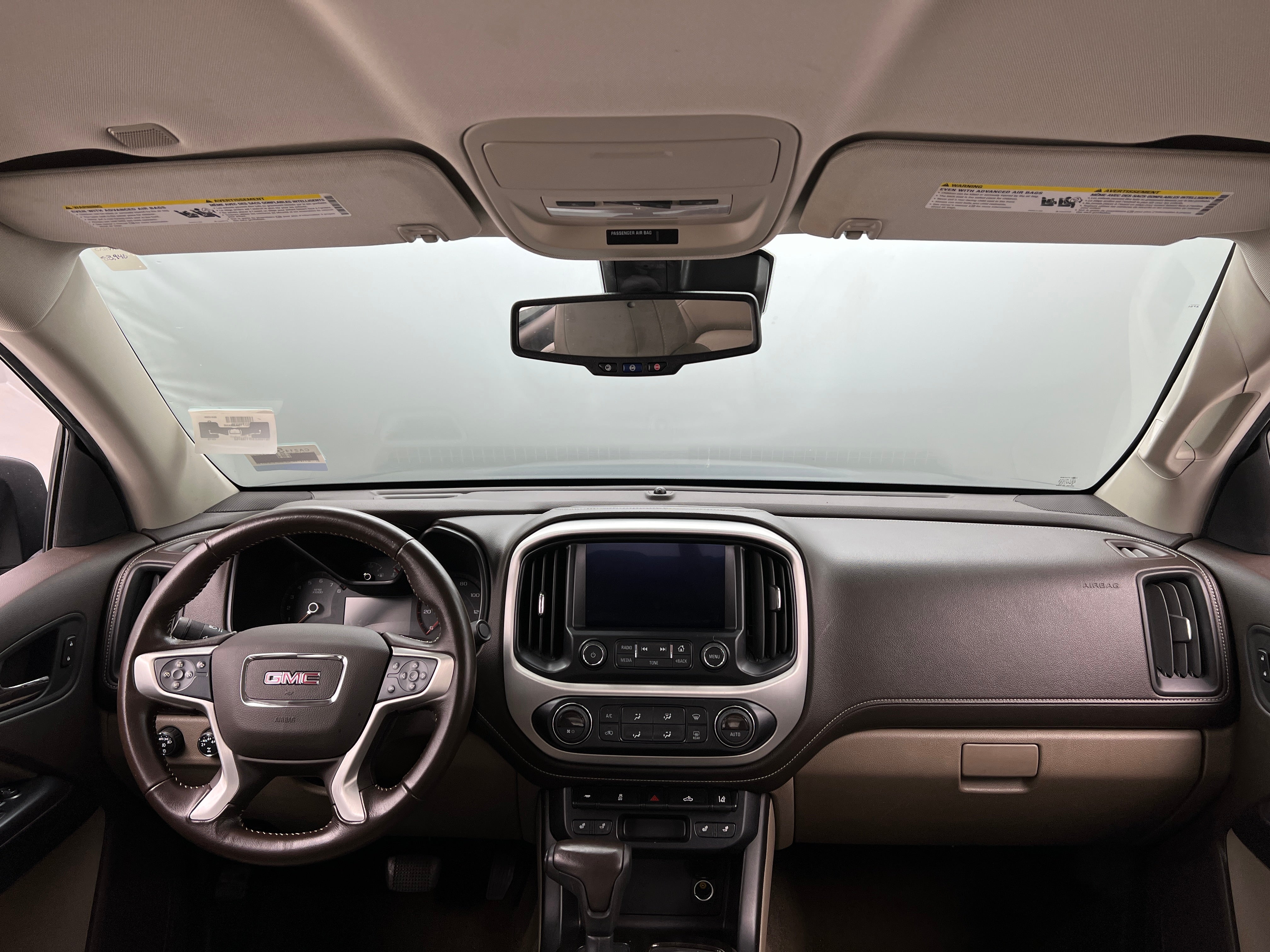 2015 GMC Canyon SLT 2