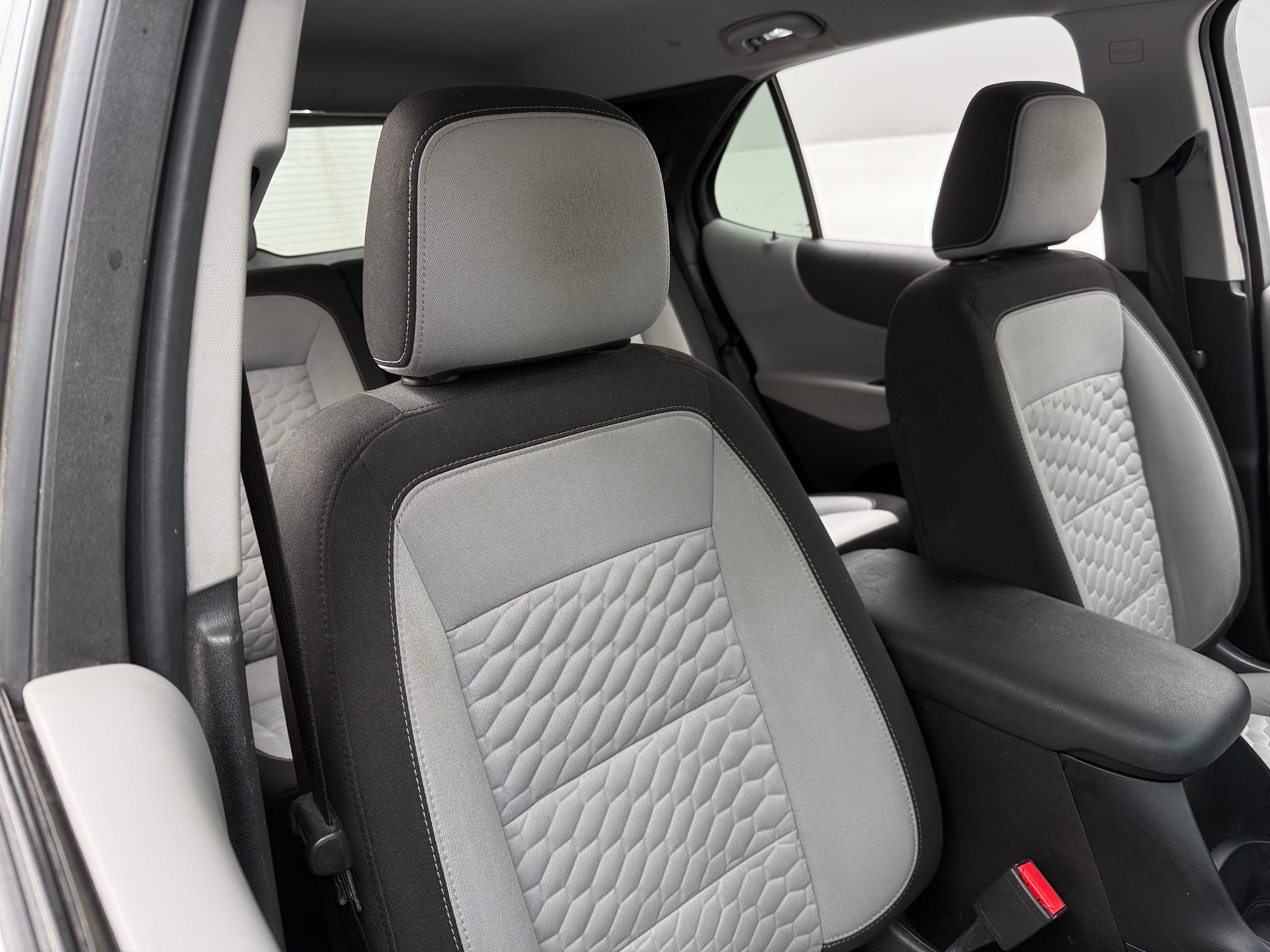 2018 Chevrolet Equinox LT 2