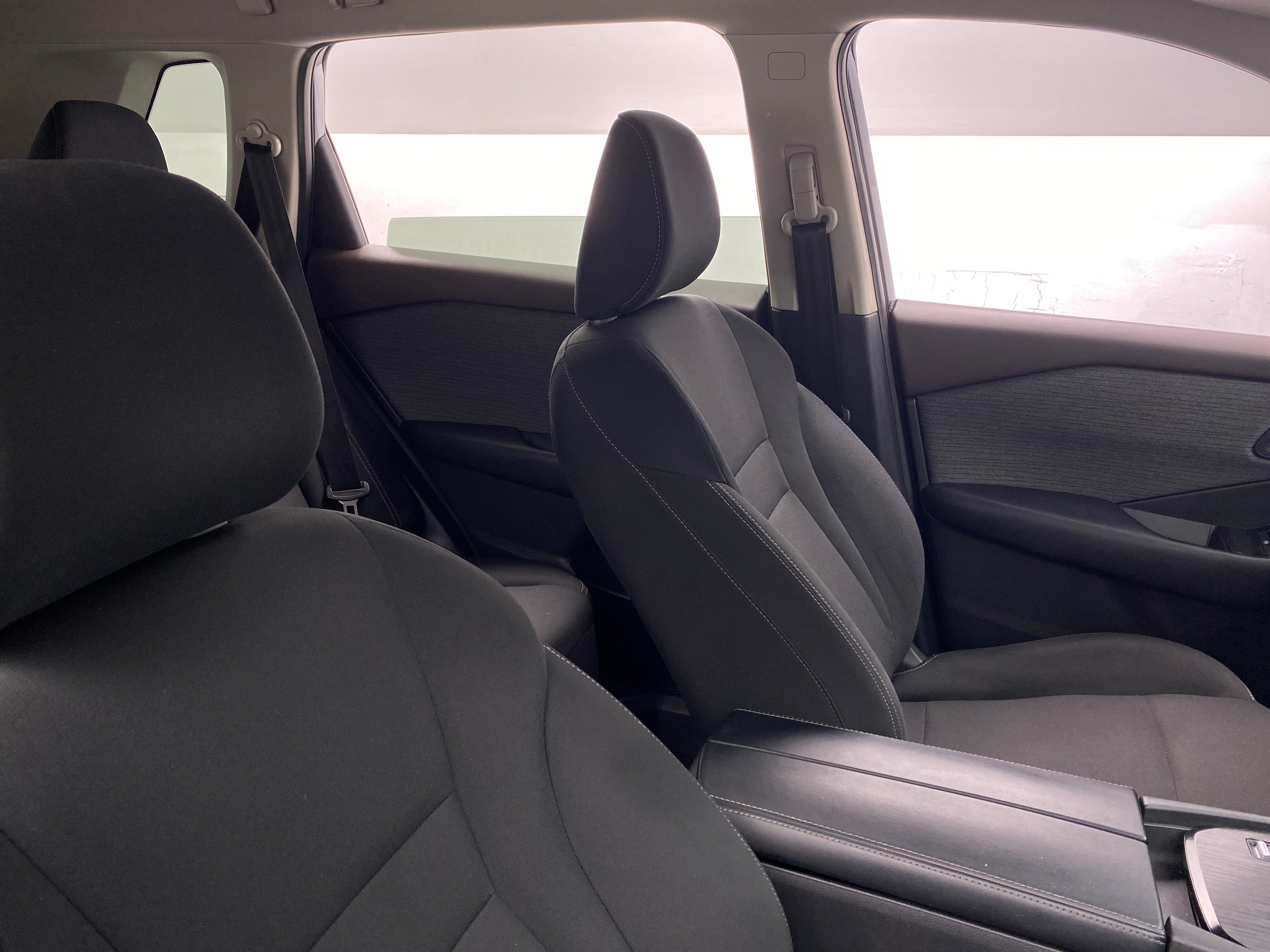 2023 Nissan Rogue S 2