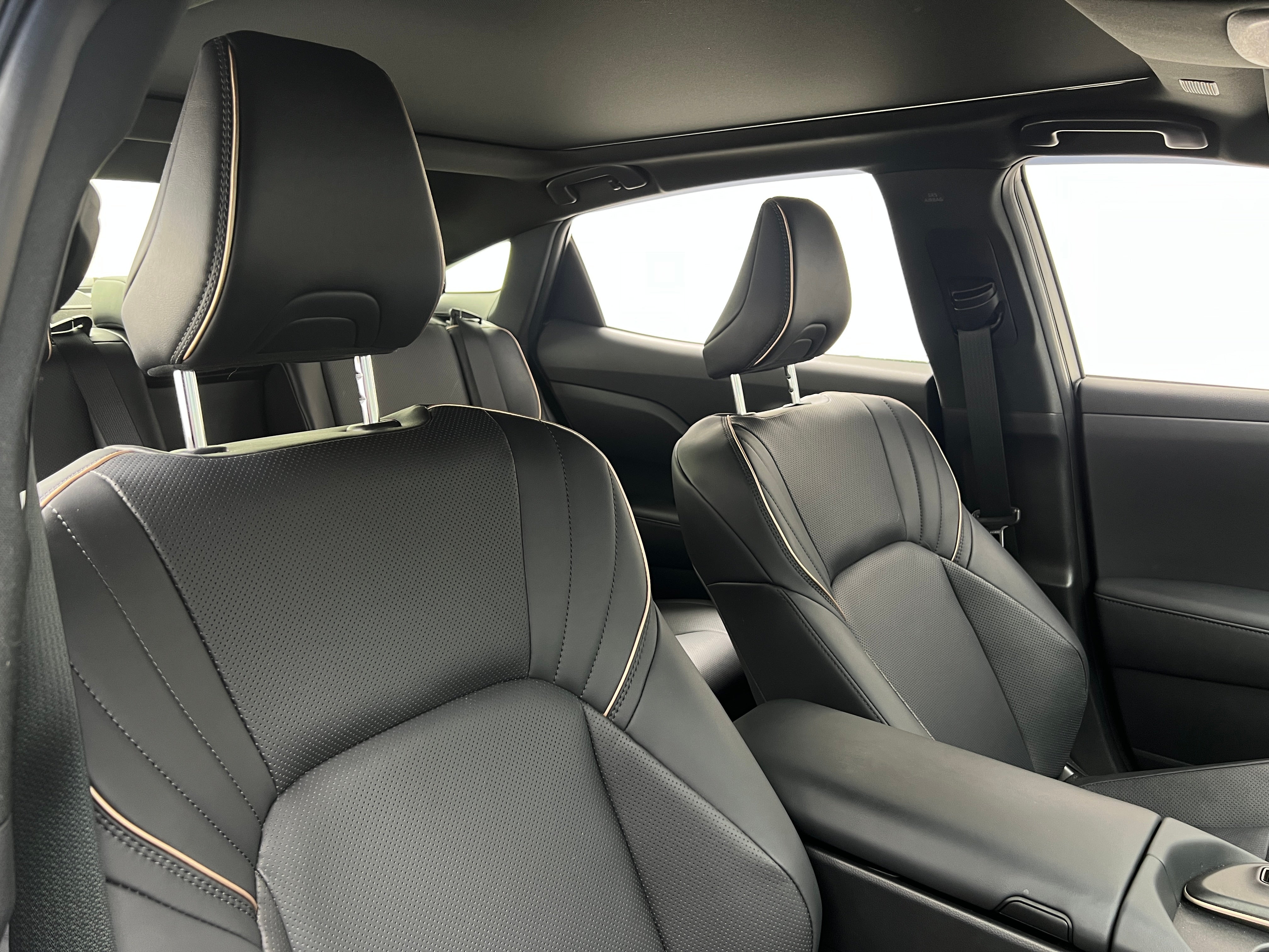 2023 Toyota Crown Platinum 2