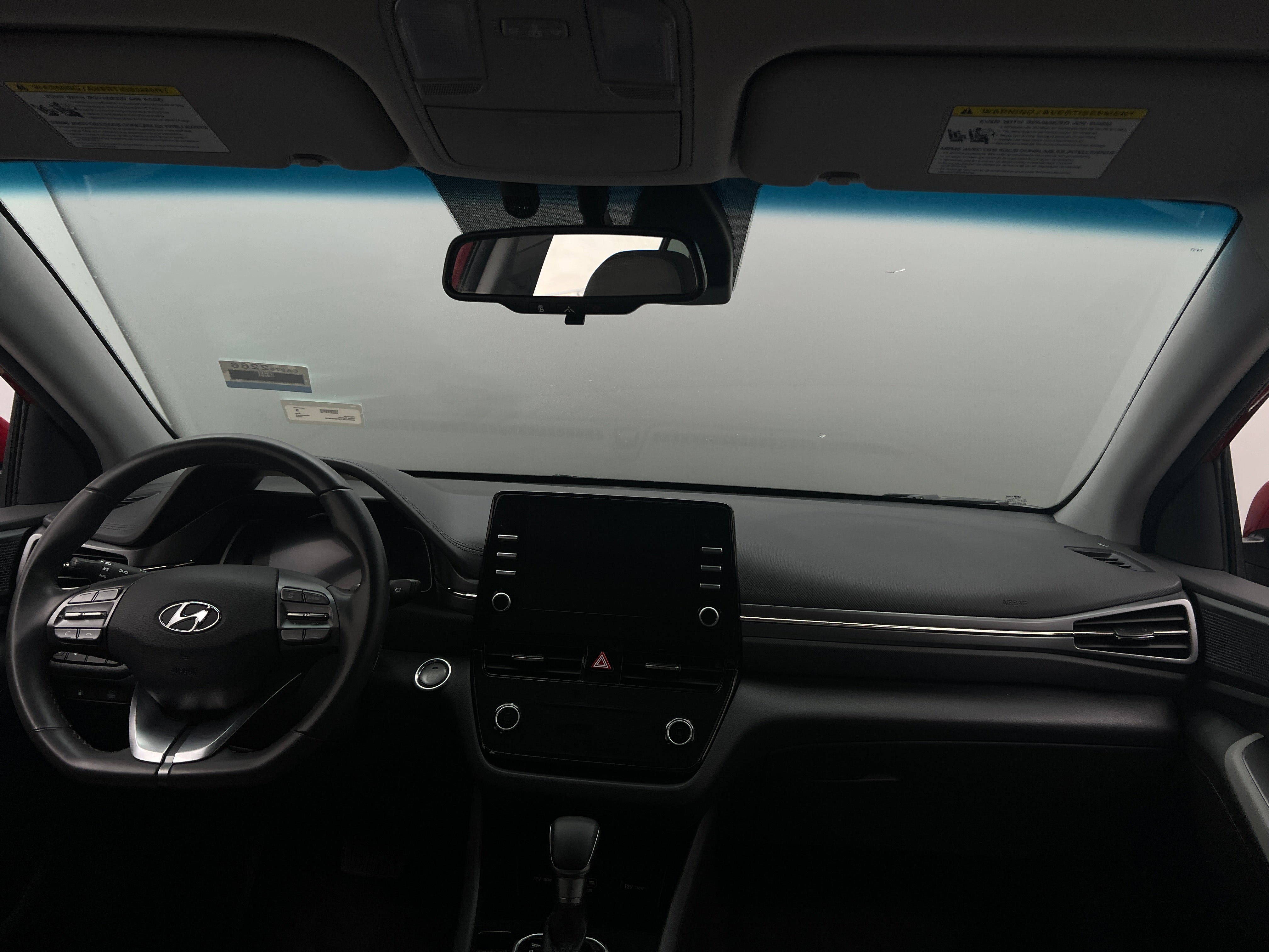2022 Hyundai Ioniq SE 3