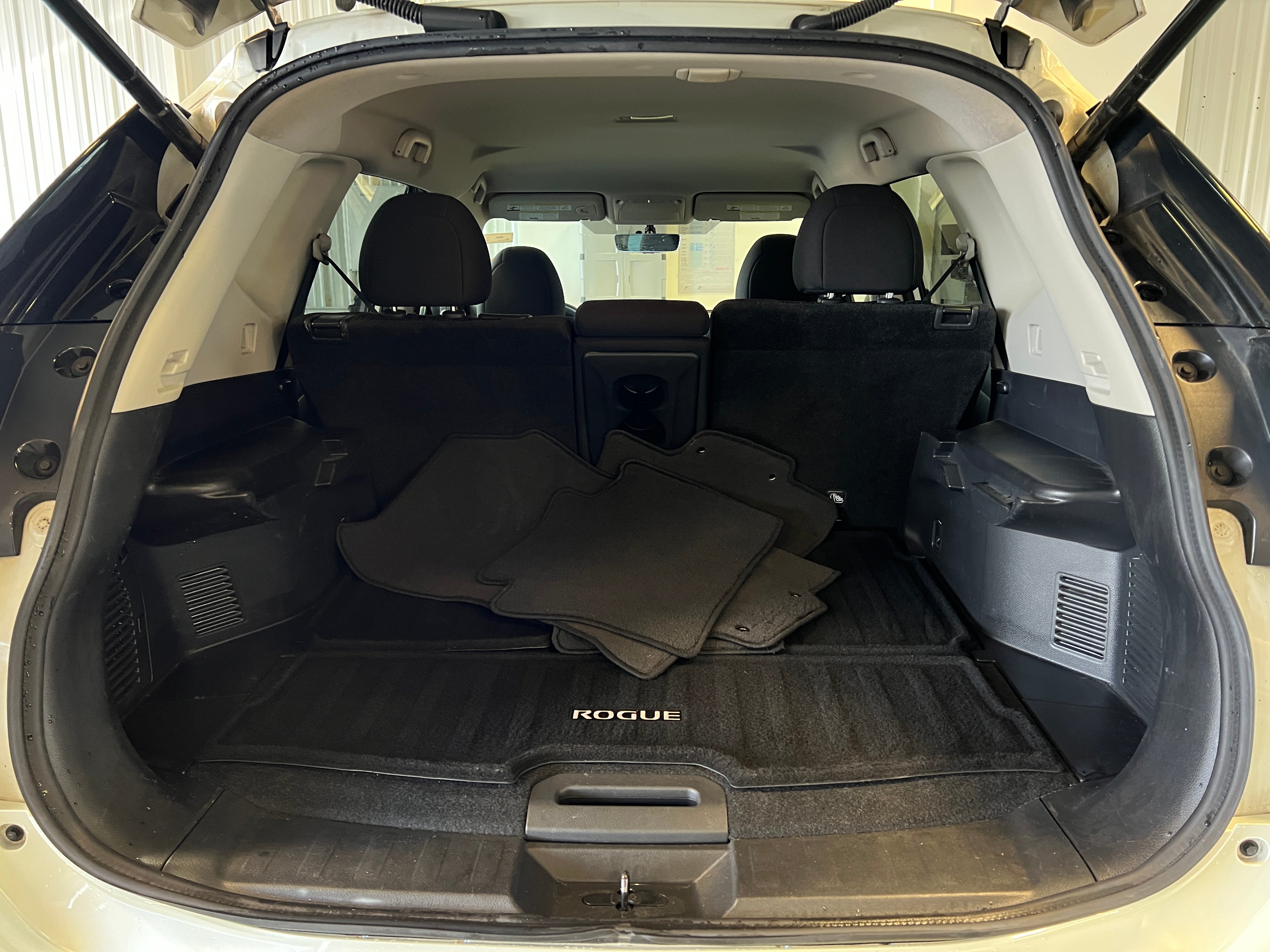2018 Nissan Rogue SV 7