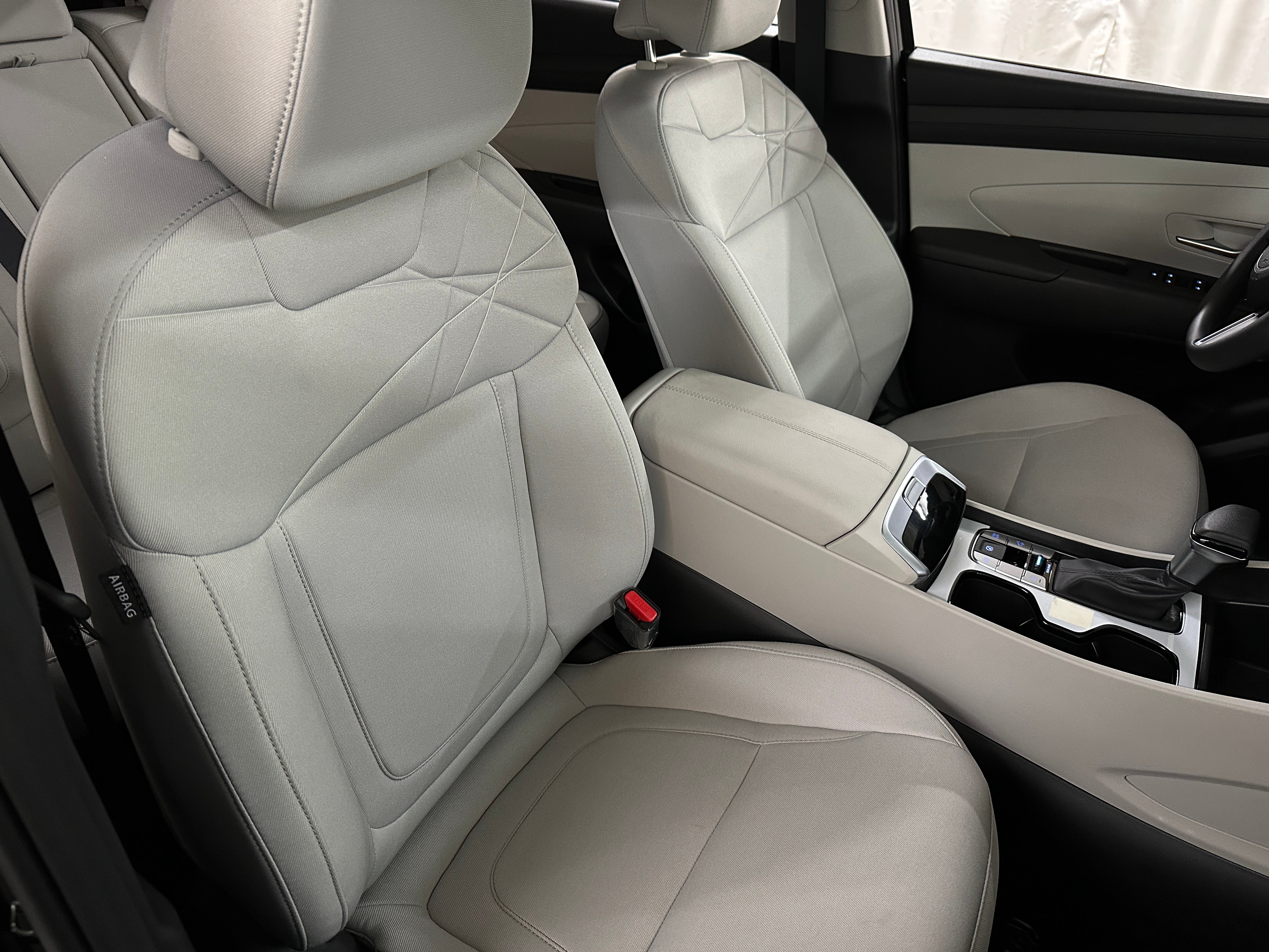 2025 Hyundai Tucson SEL 2
