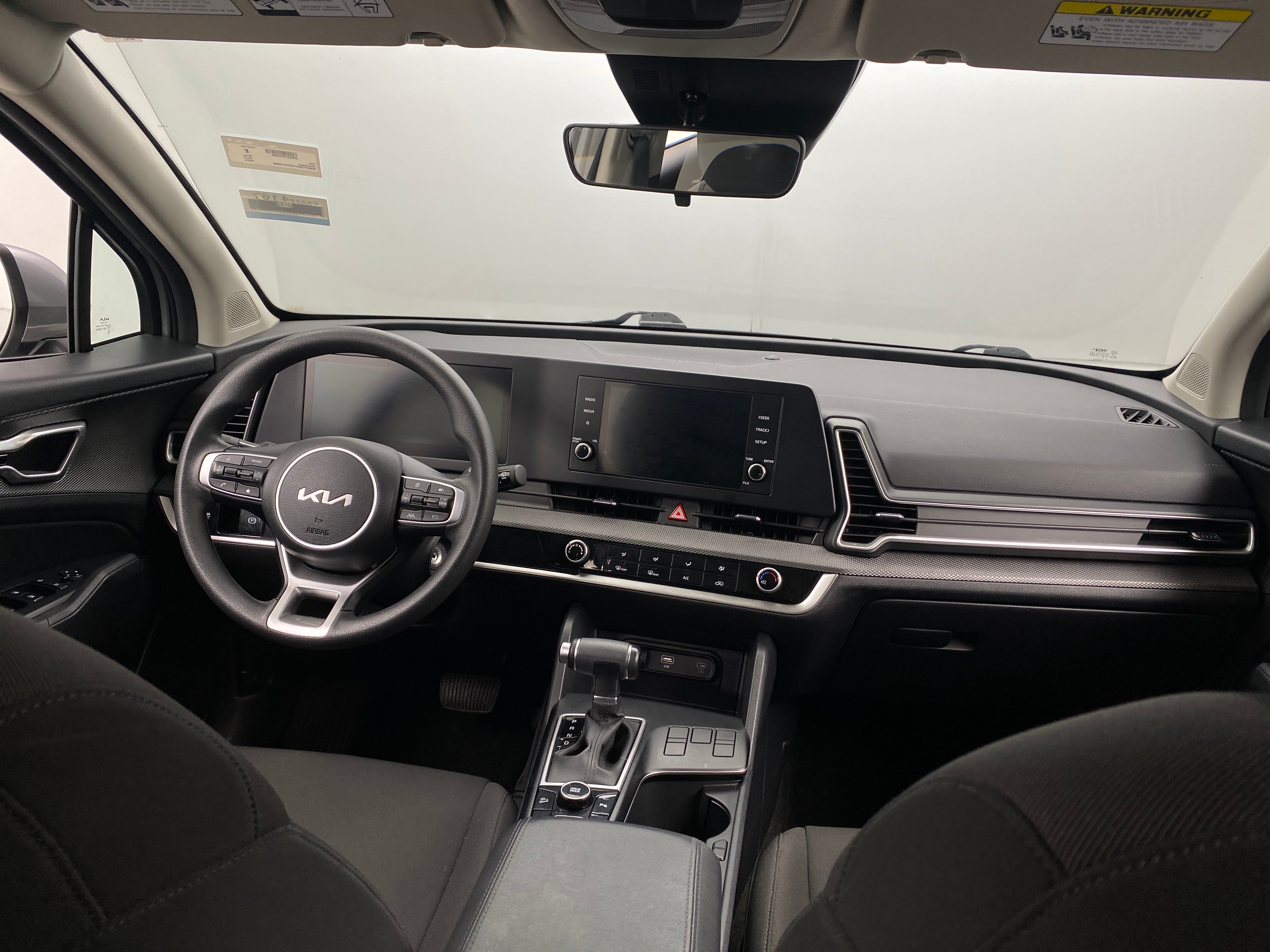 2024 Kia Sportage LX 3