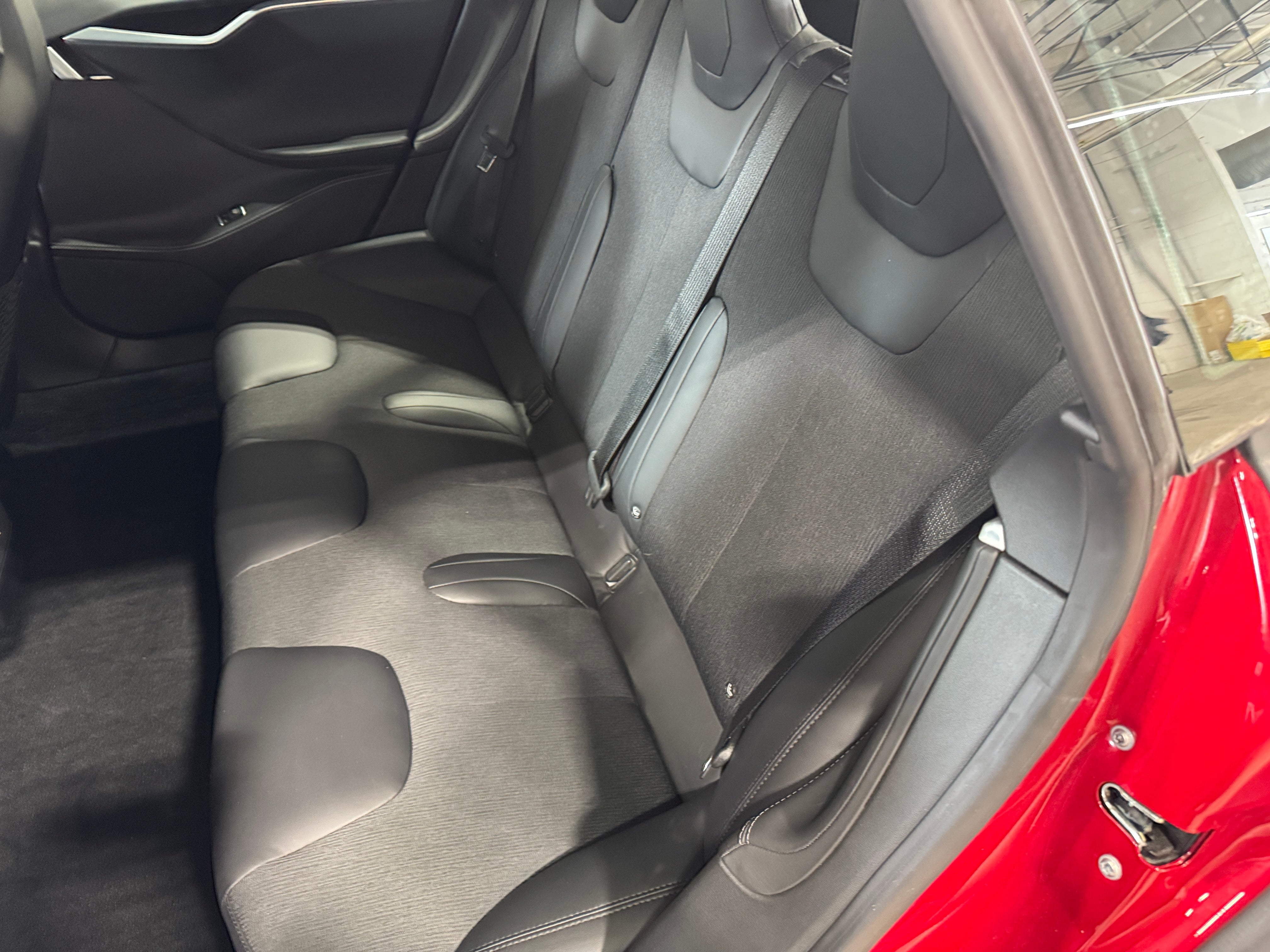 2016 Tesla Model S 75D 5