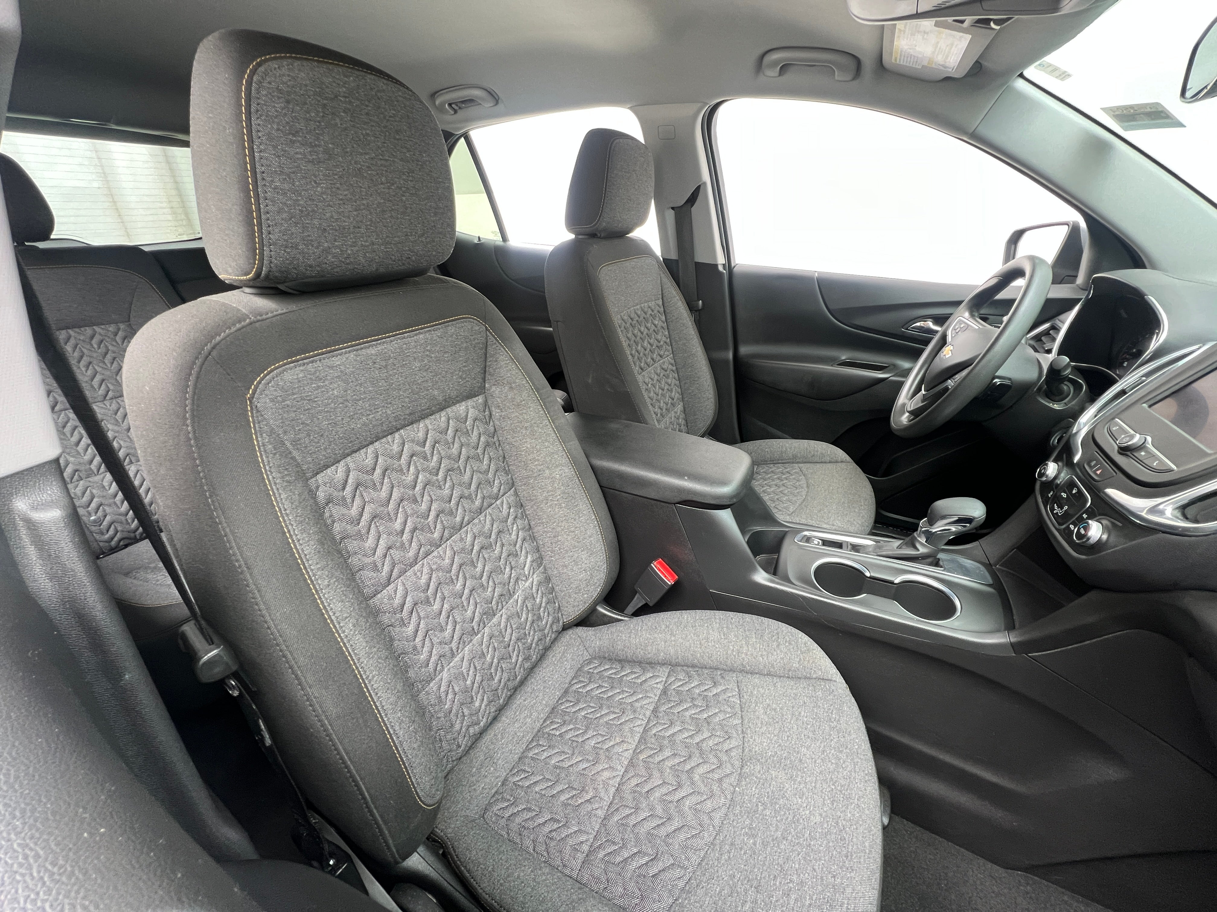 2023 Chevrolet Equinox LT 2