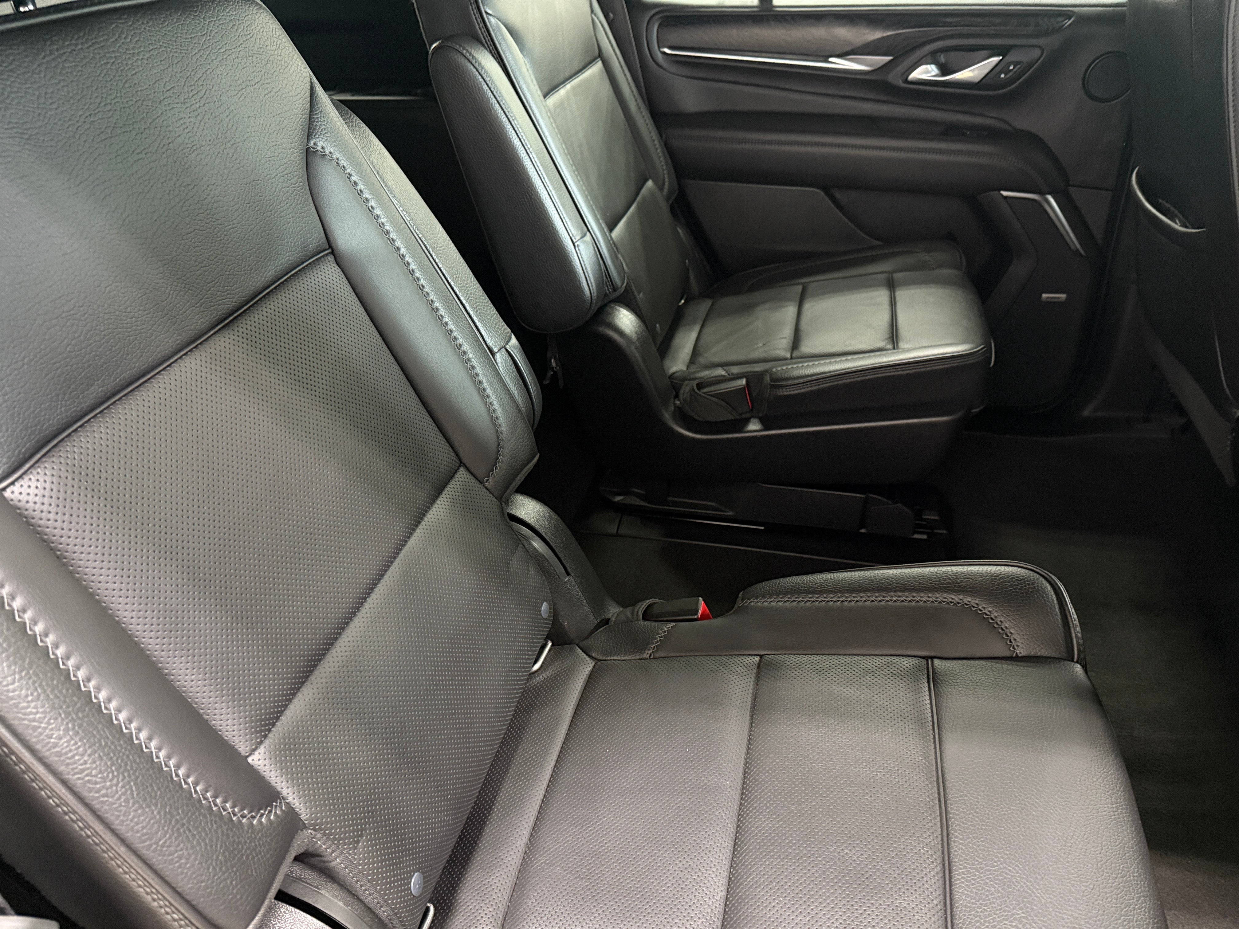 2022 GMC Yukon Denali 5