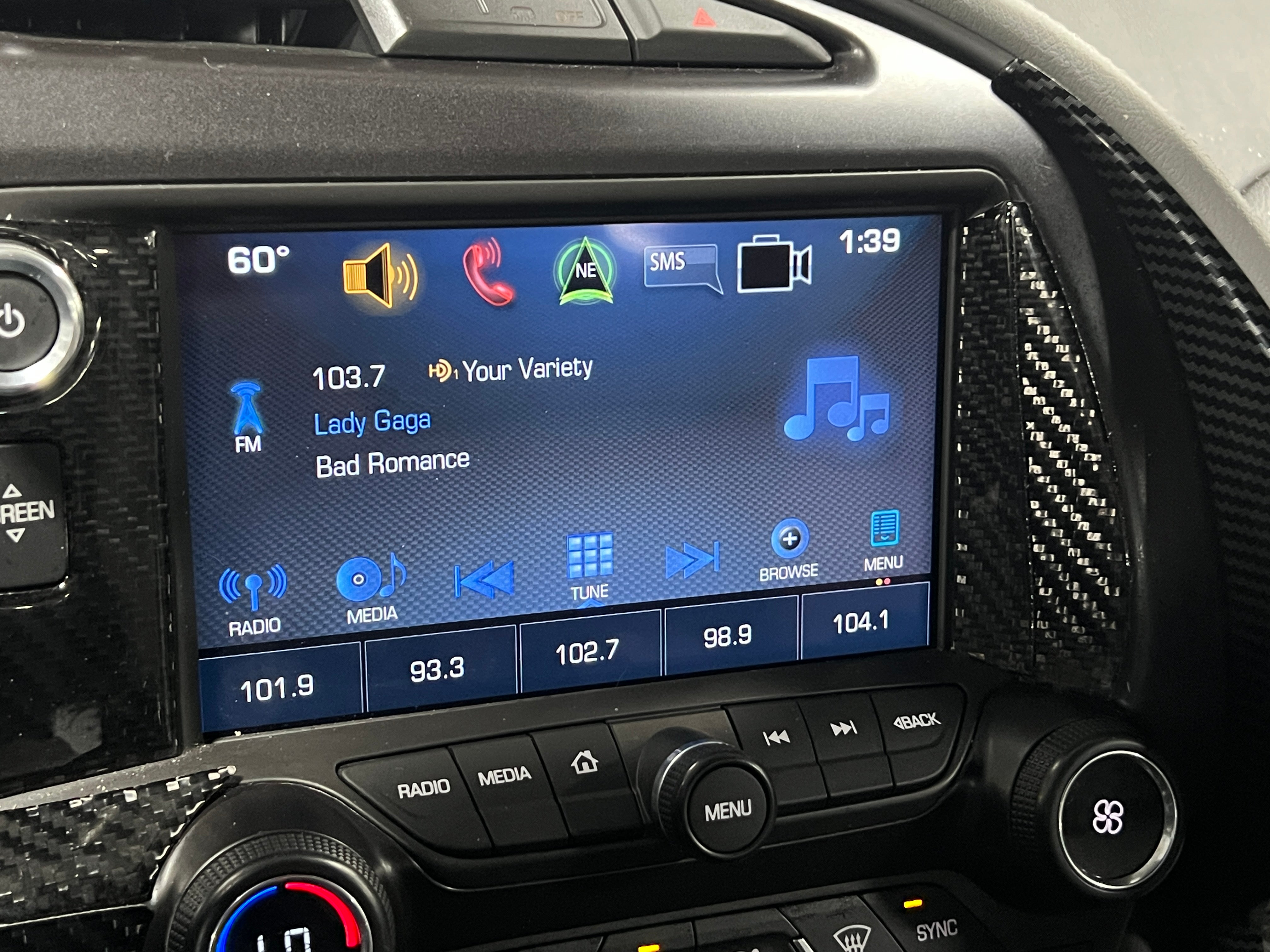 2019 Chevrolet Corvette Grand Sport 2