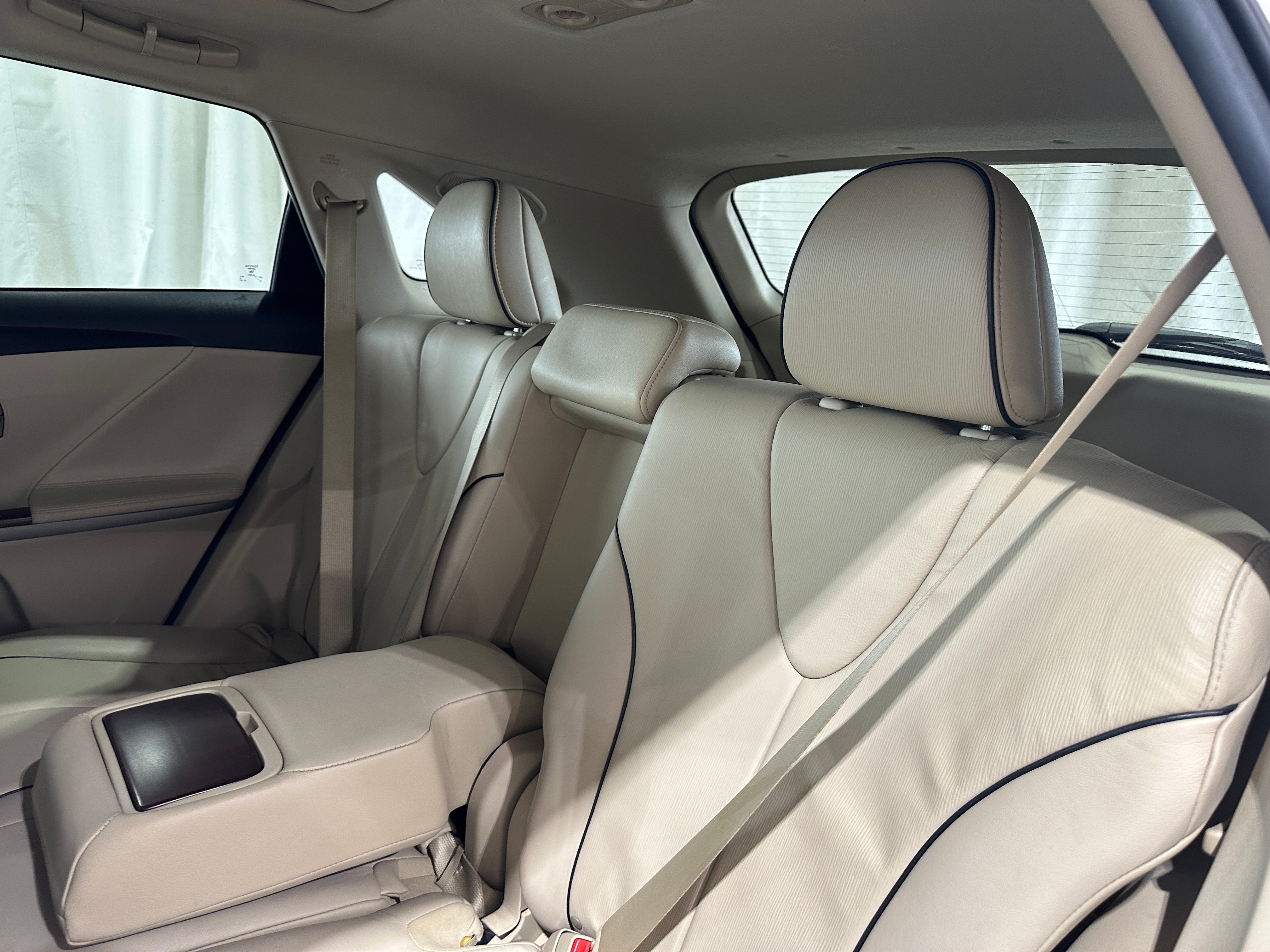 2012 Toyota Venza Limited 6