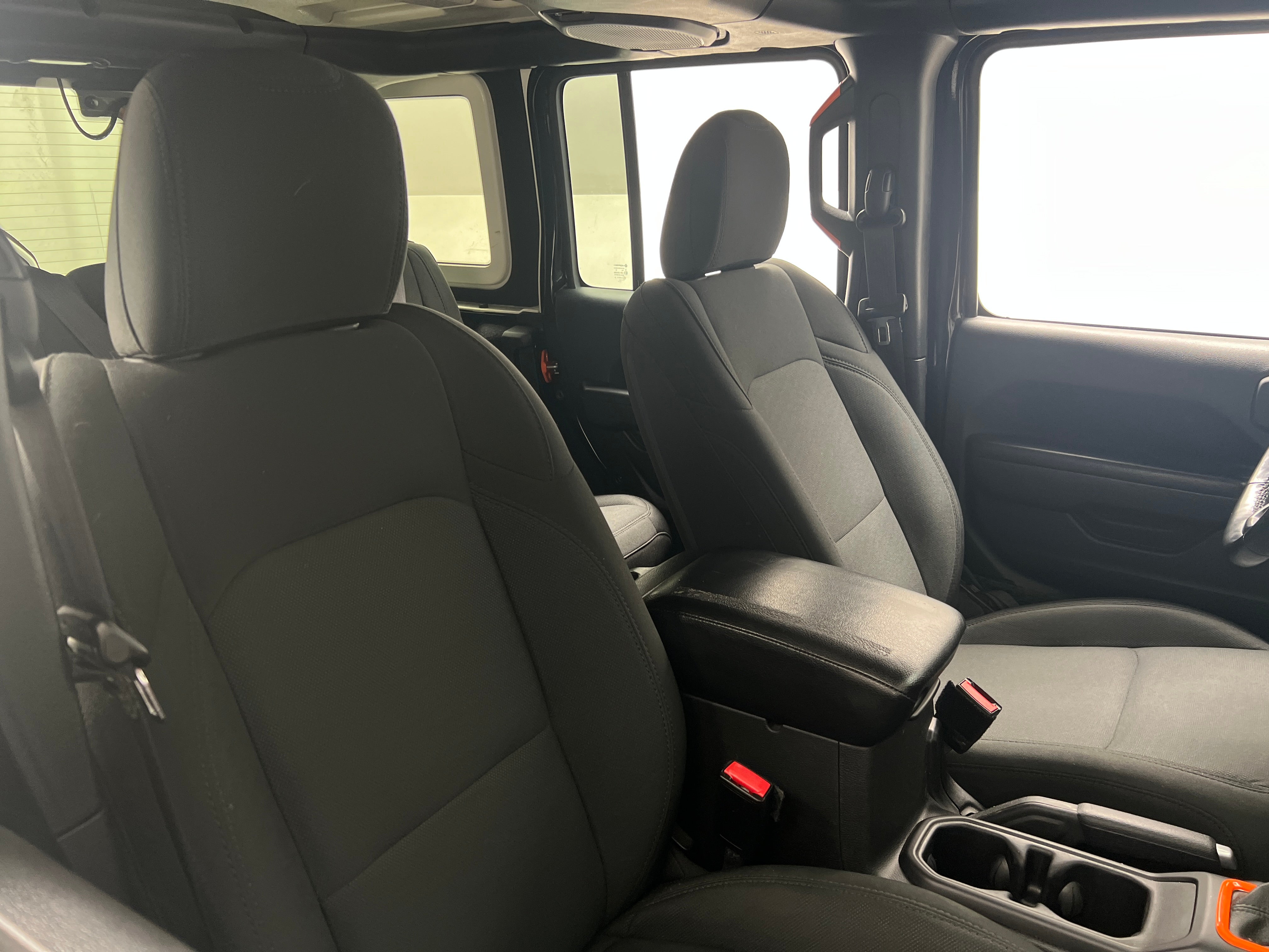 2021 Jeep Wrangler Unlimited Altitude 2