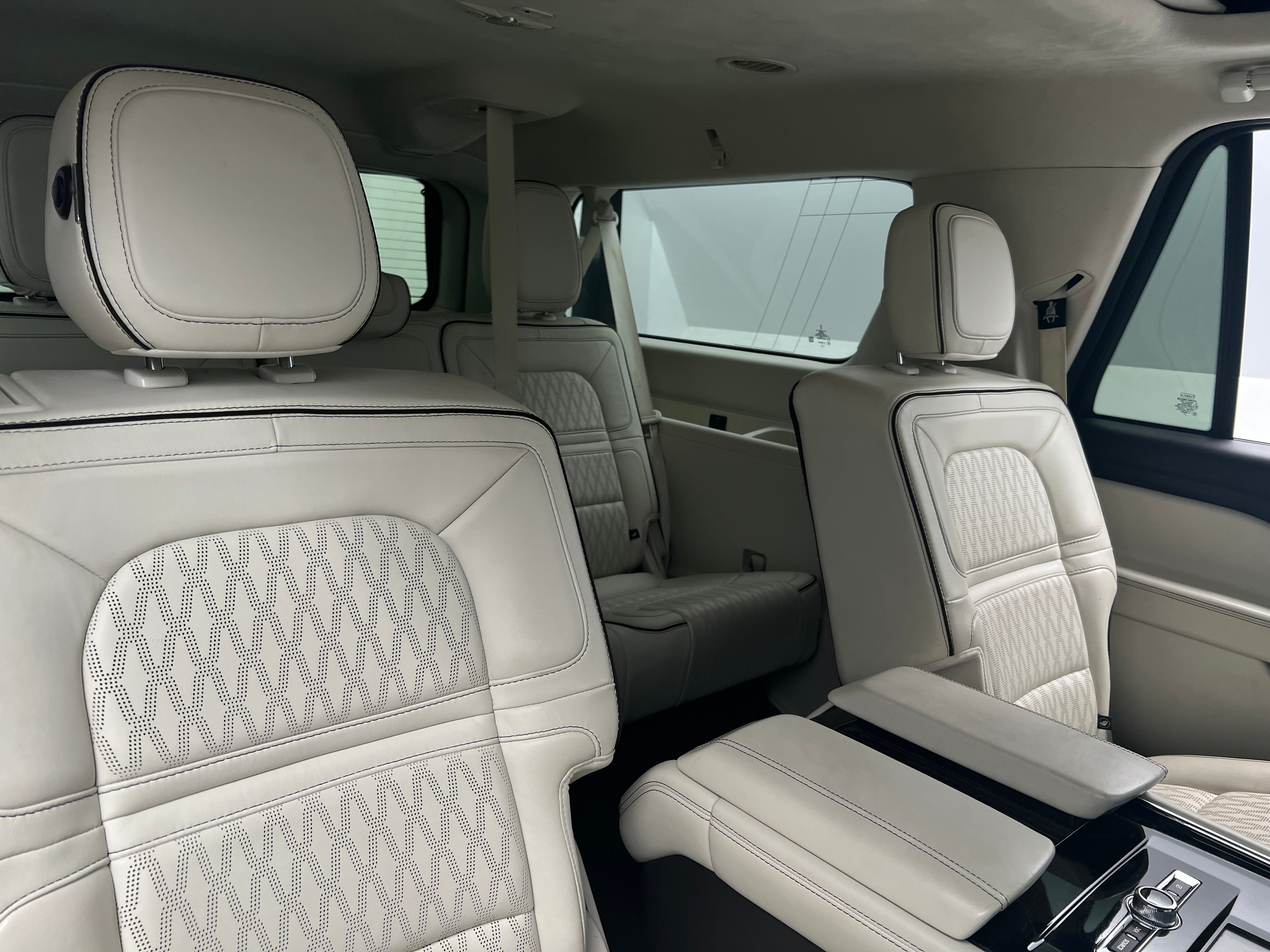 2019 Lincoln Navigator L Black Label 5