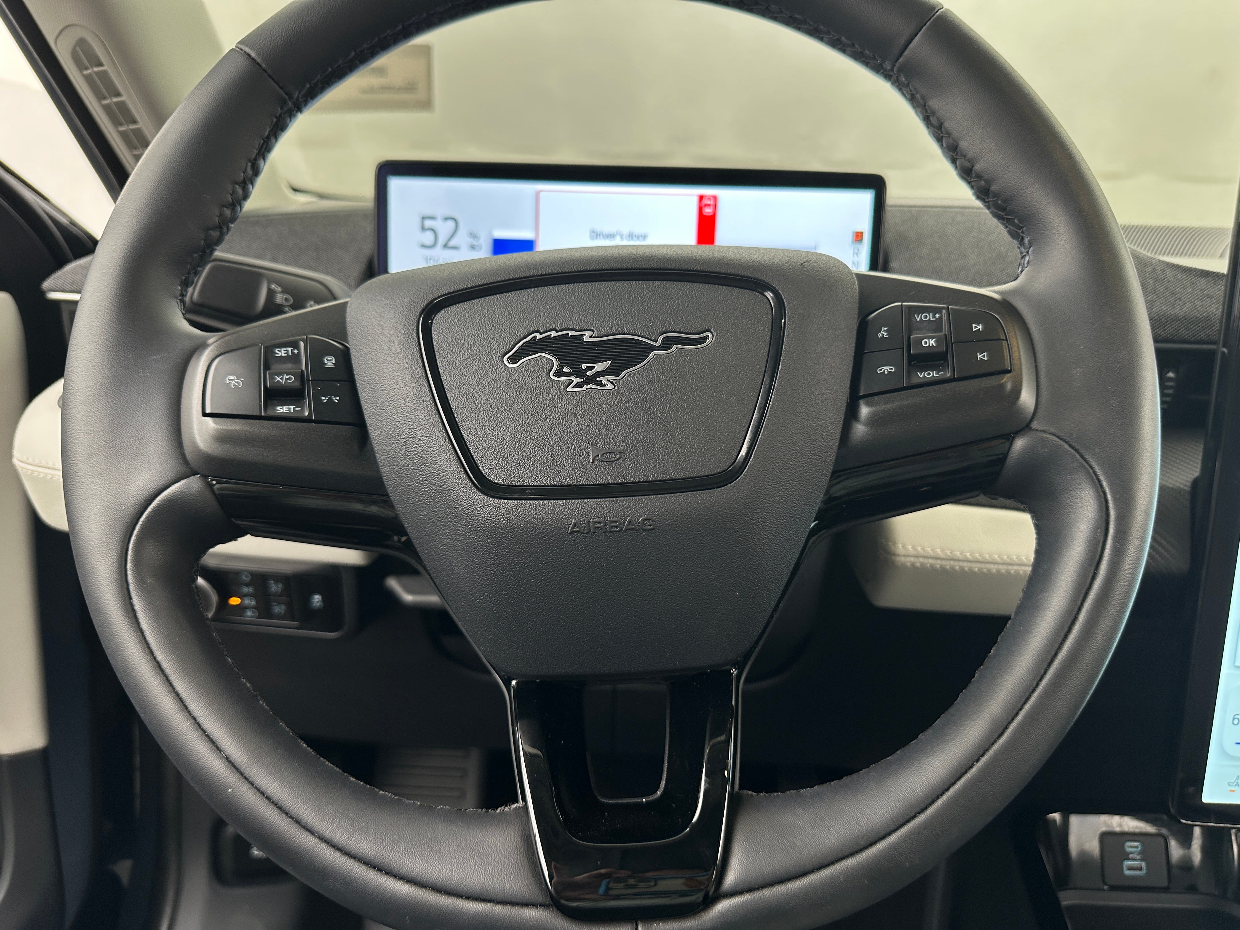 2023 Ford Mustang Mach-E Premium 4
