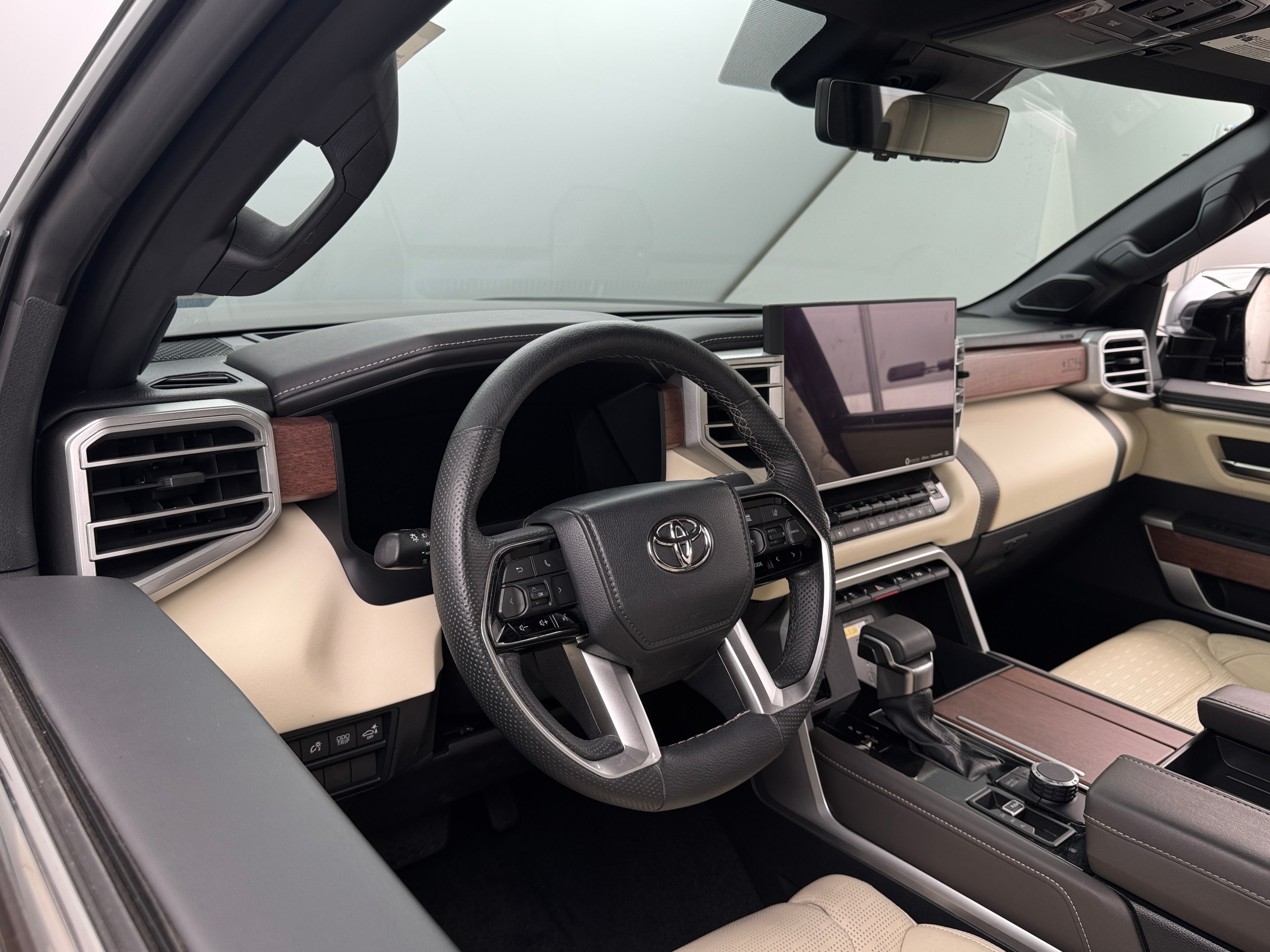 2022 Toyota Tundra 1794 Edition 2