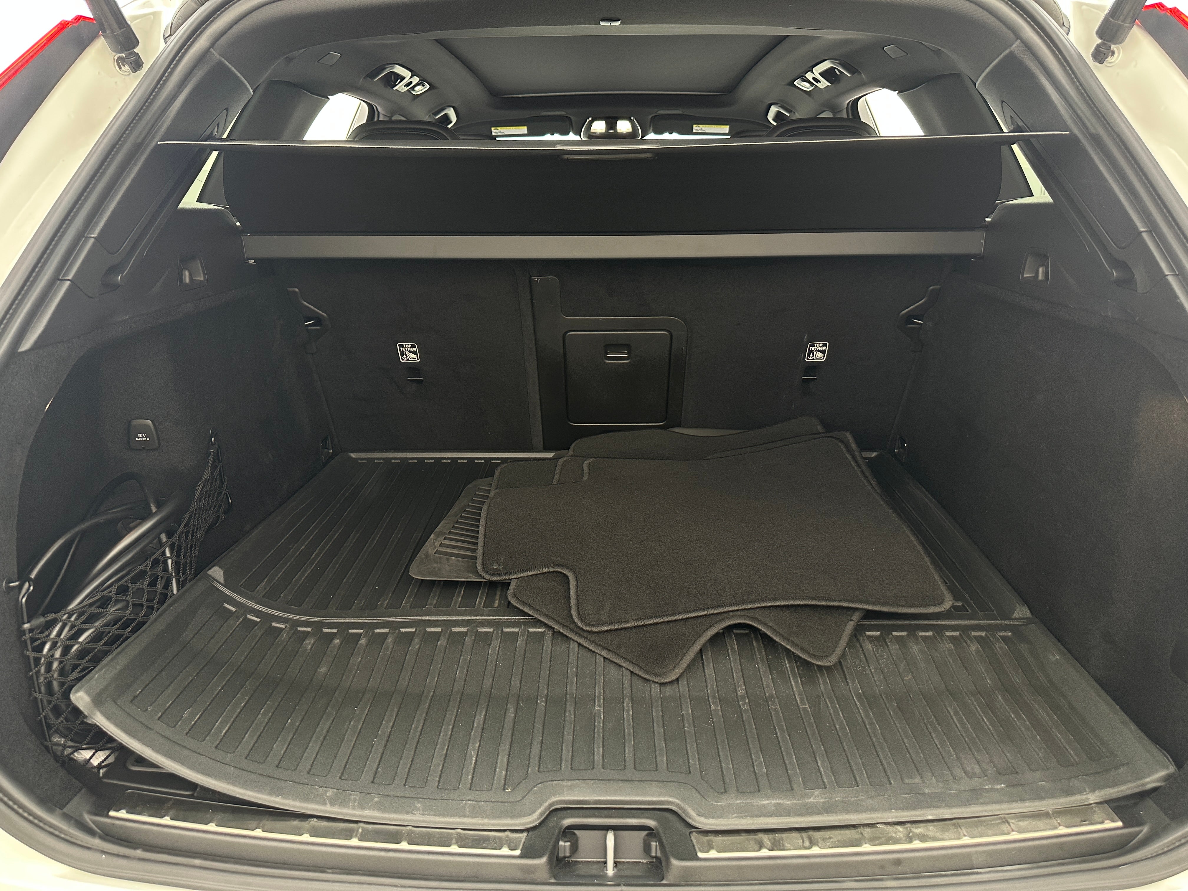 2022 Volvo XC60 Recharge Core 7