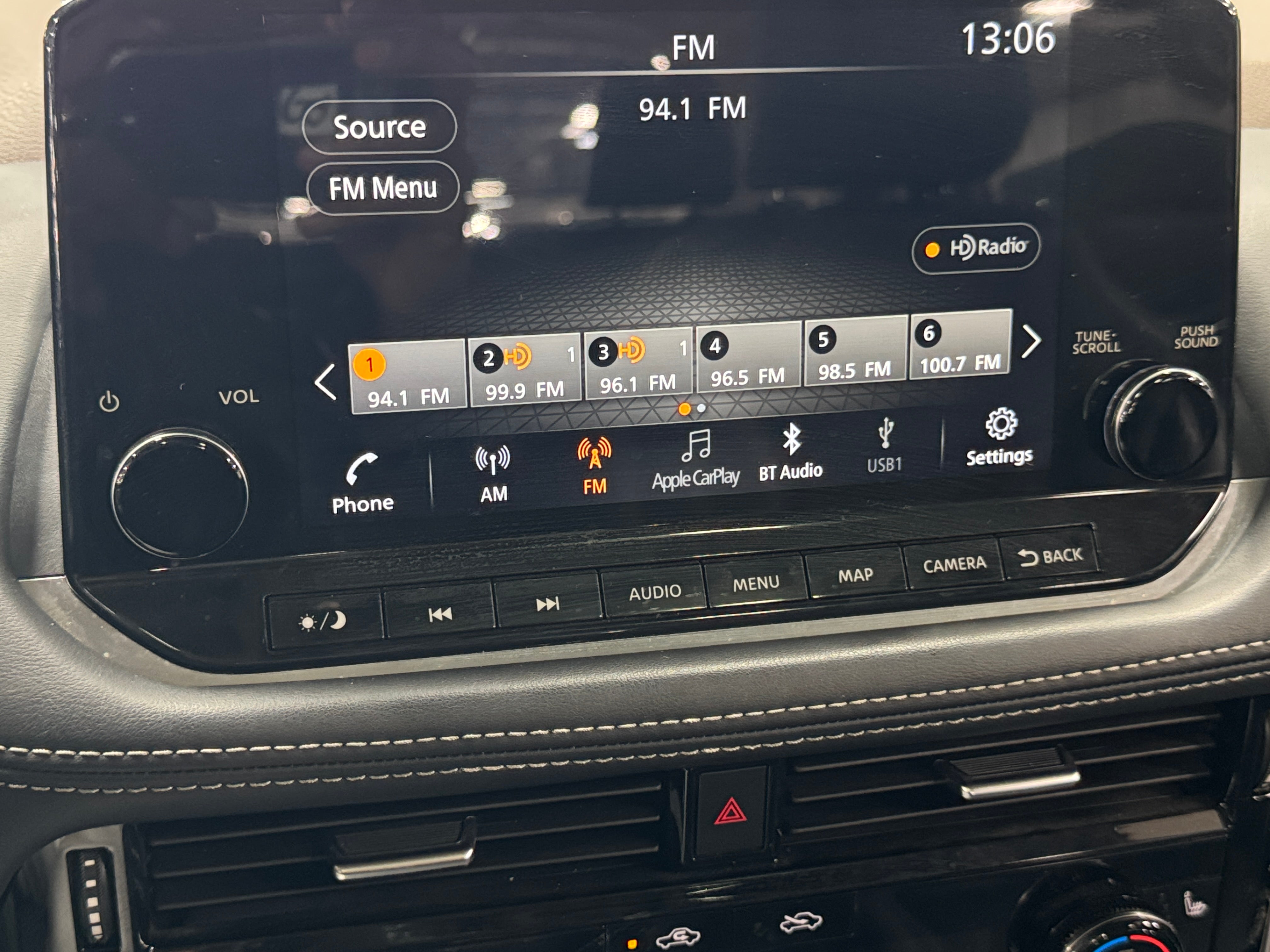 2021 Nissan Rogue SL 3