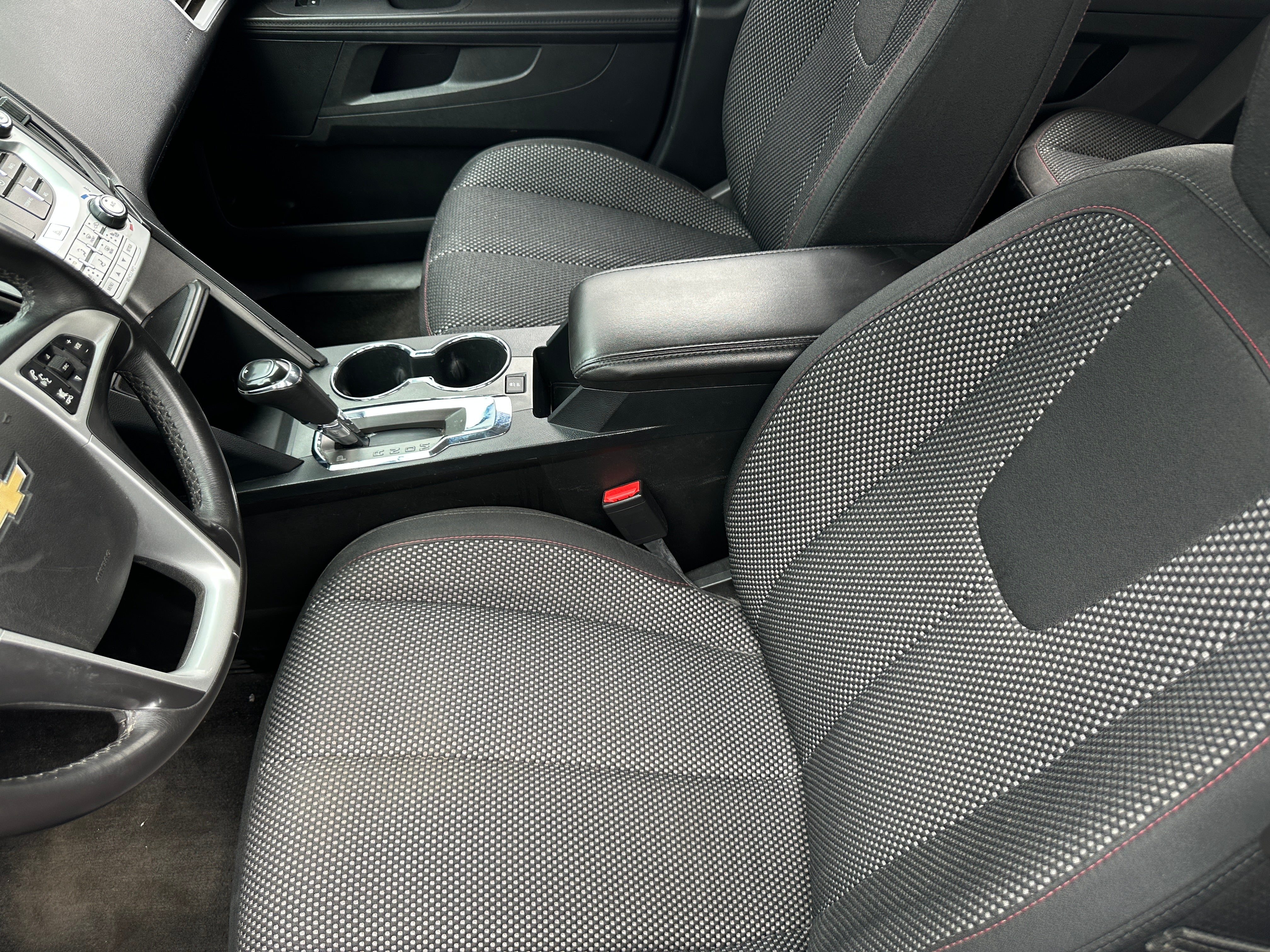 2016 Chevrolet Equinox LT 2