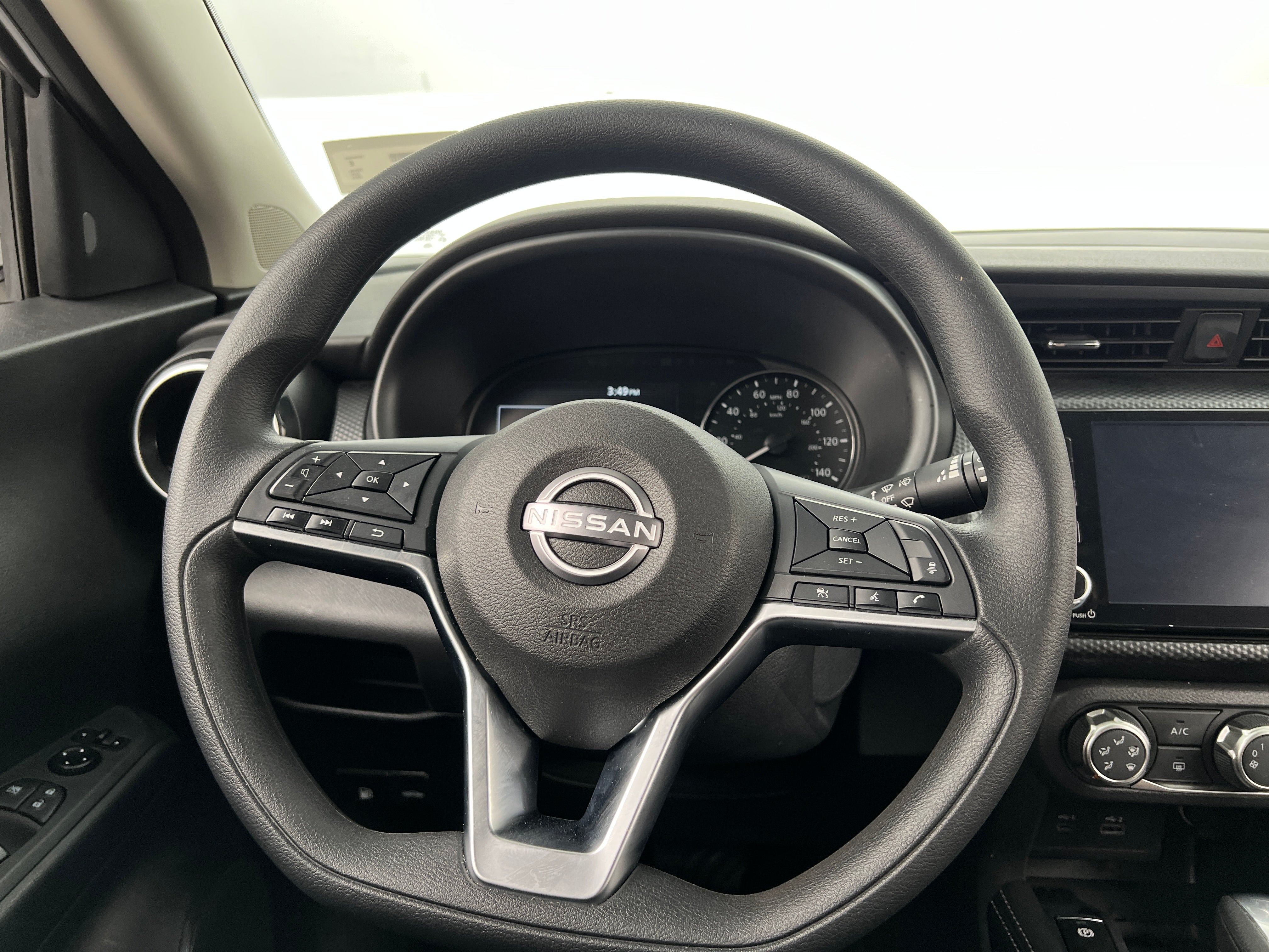 2024 Nissan Kicks SV 5