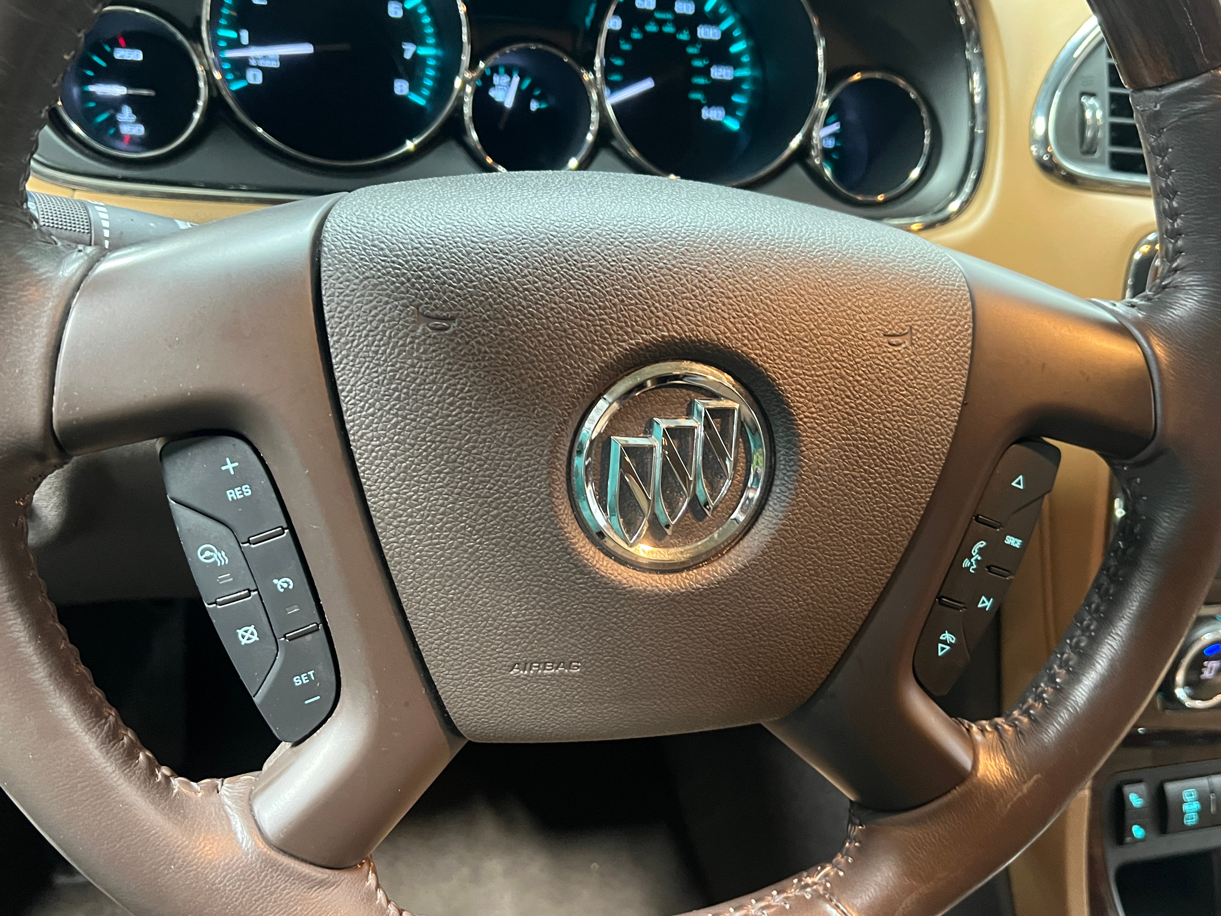 2016 Buick Enclave Leather Group 4