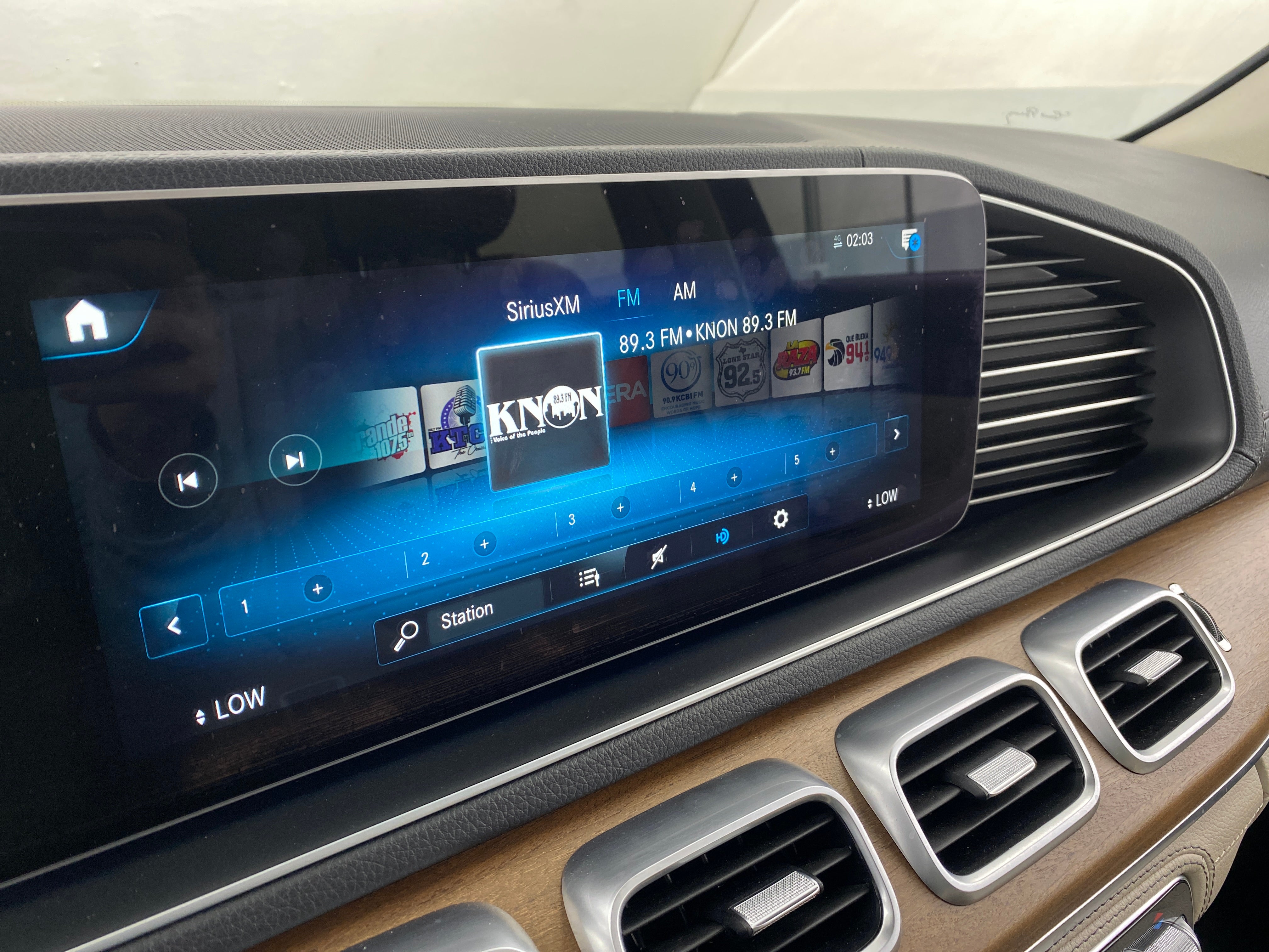 2022 Mercedes-Benz GLS 450 4MATIC 3