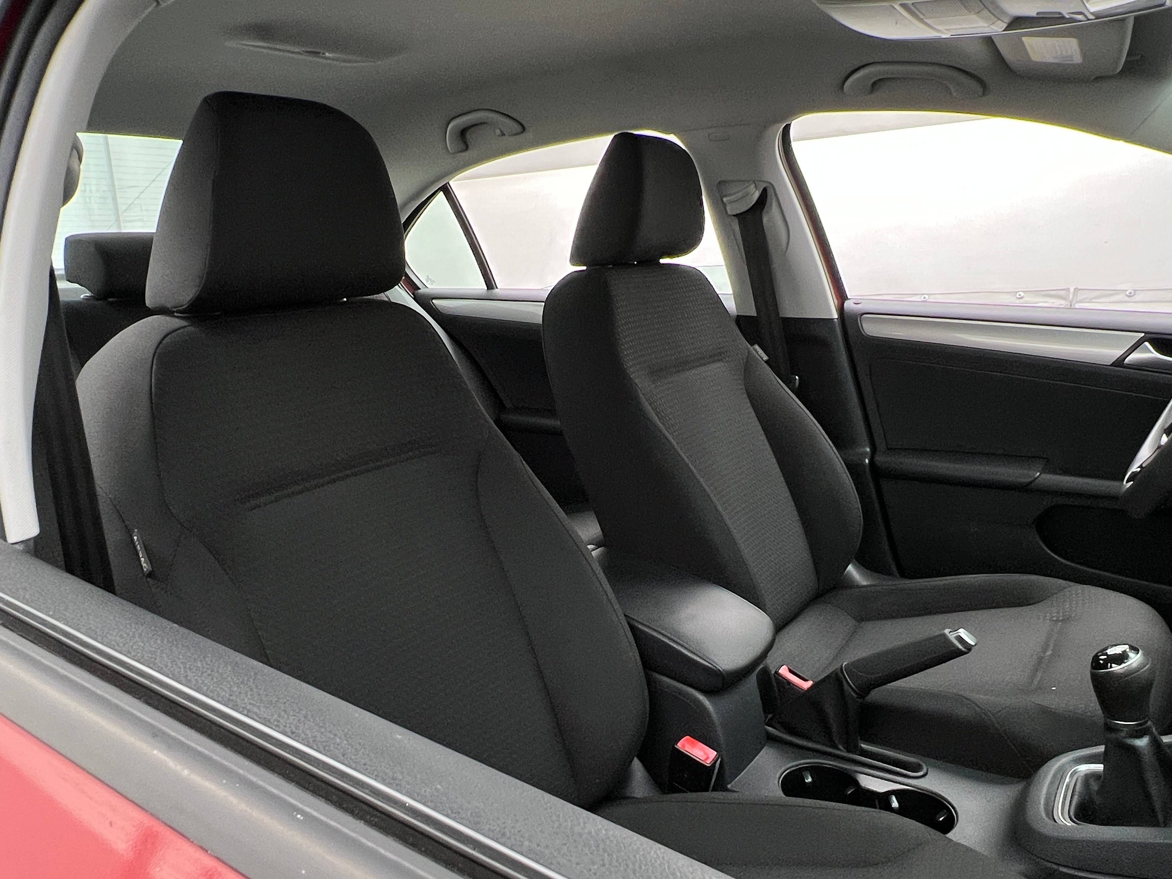 2016 Volkswagen Jetta SE 2