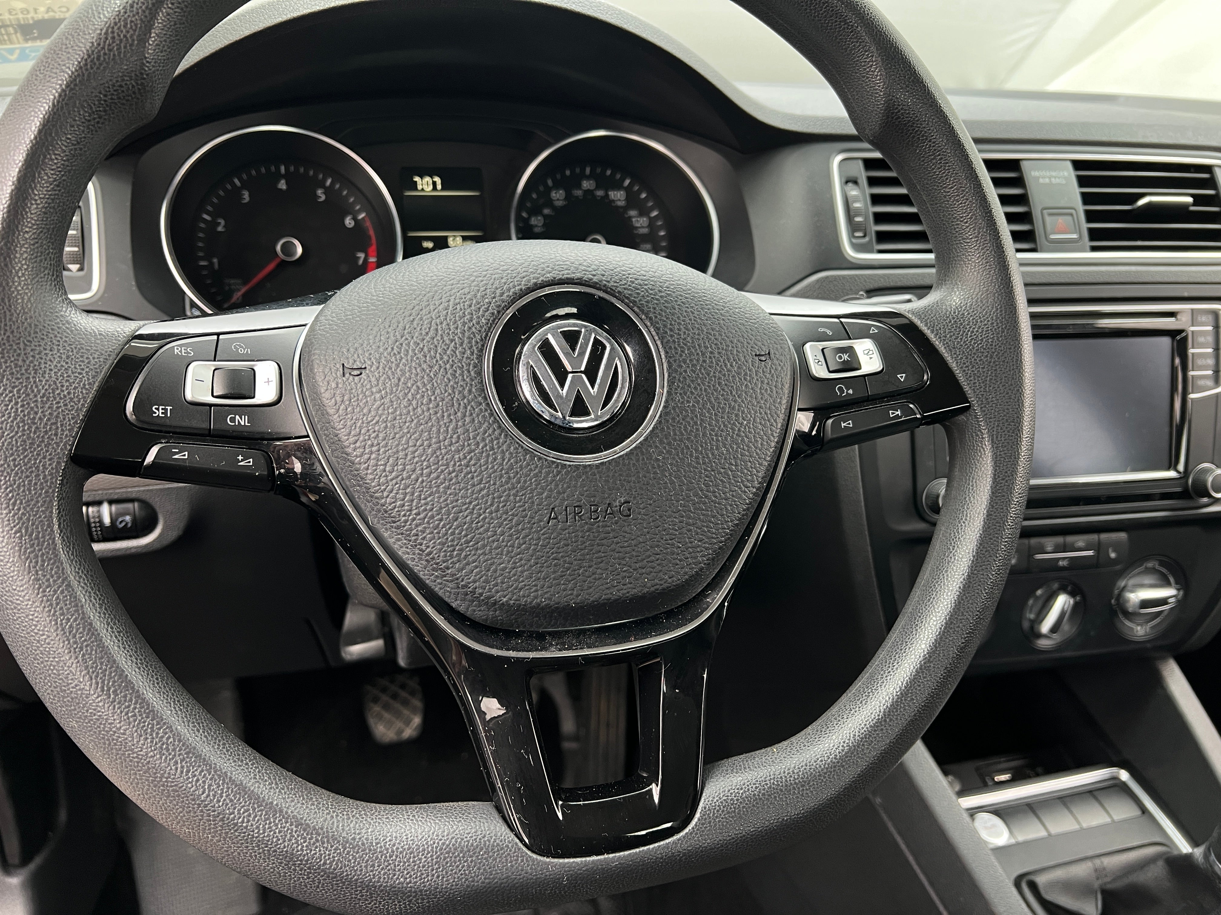 2016 Volkswagen Jetta SE 5