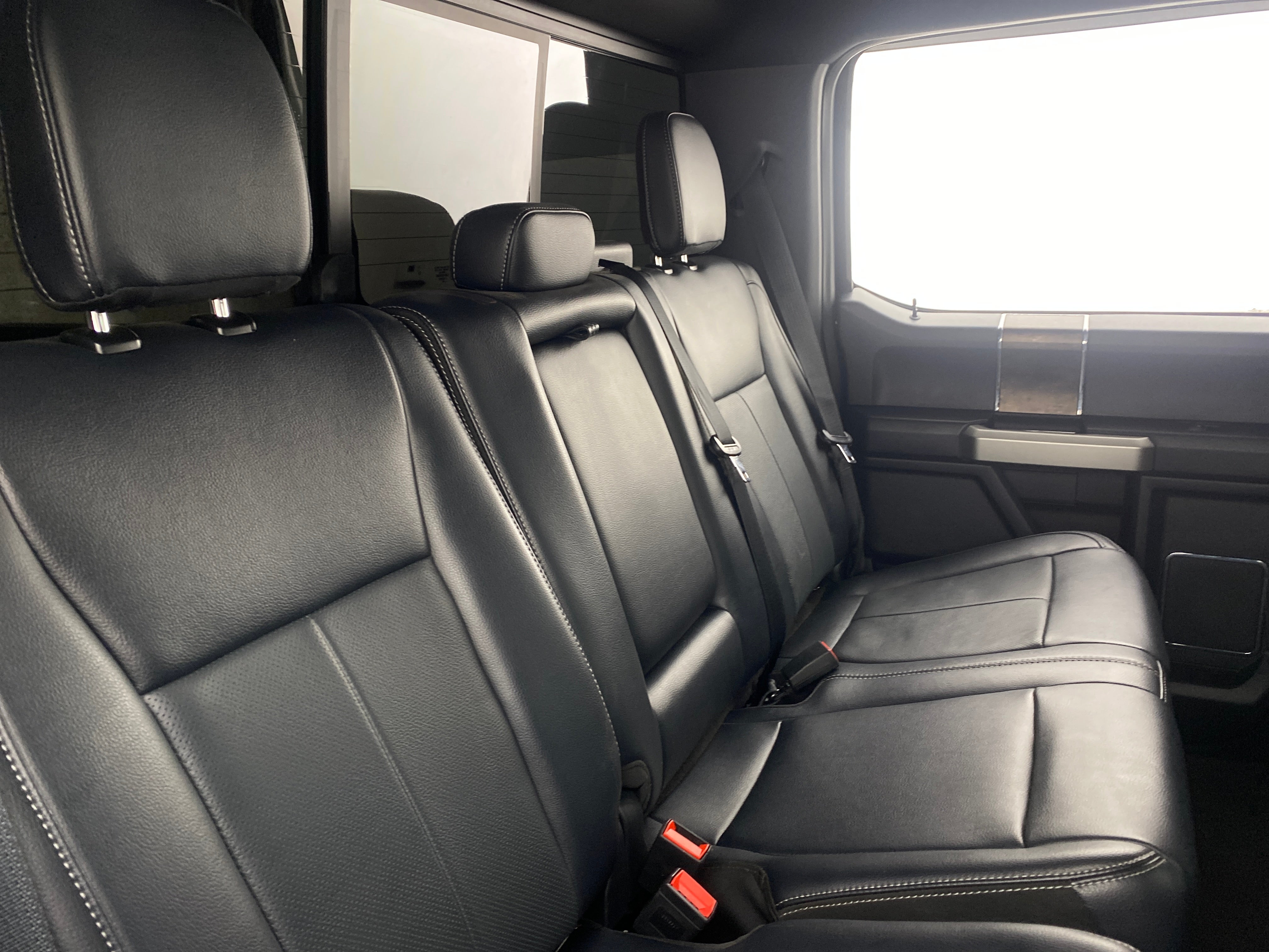2022 Ford Econoline E-250 5