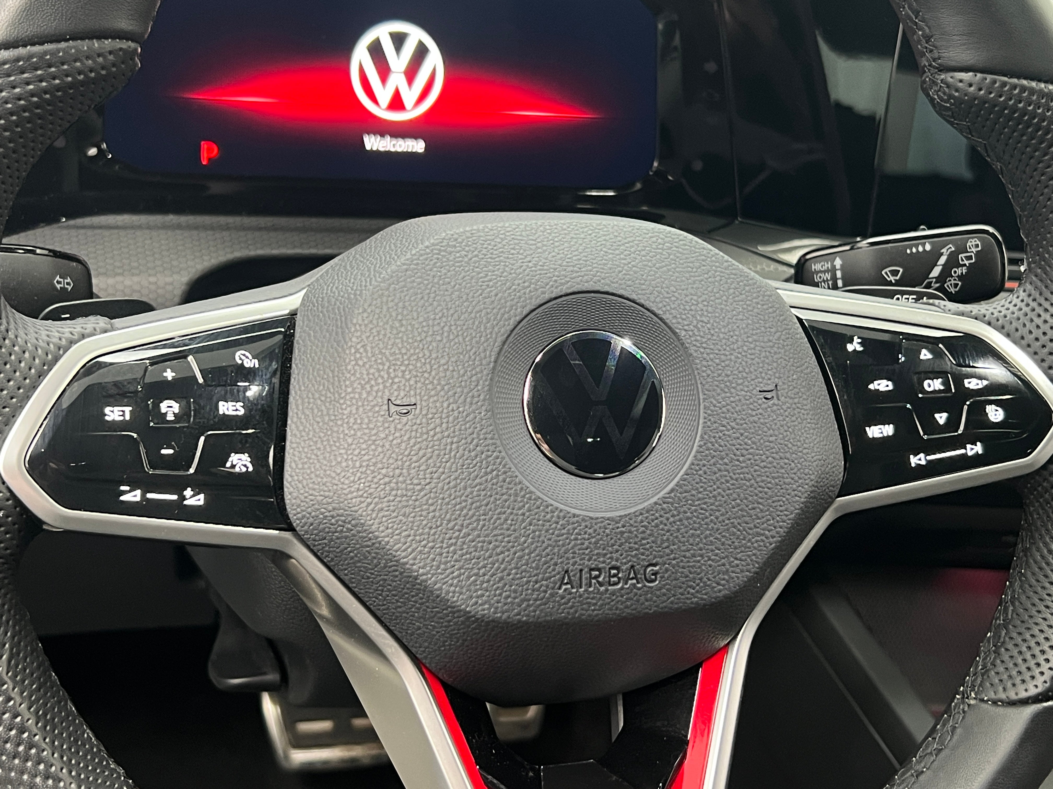2022 Volkswagen Golf GTI Autobahn 4