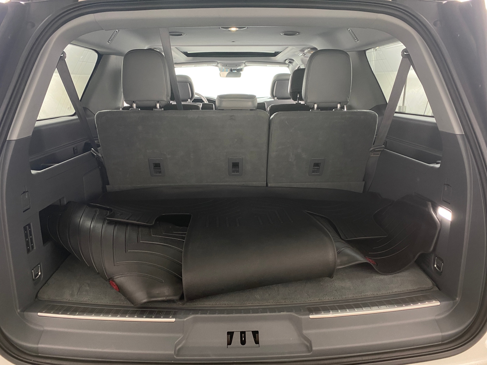 Thumbnail: 2019 Lincoln Navigator L - 7