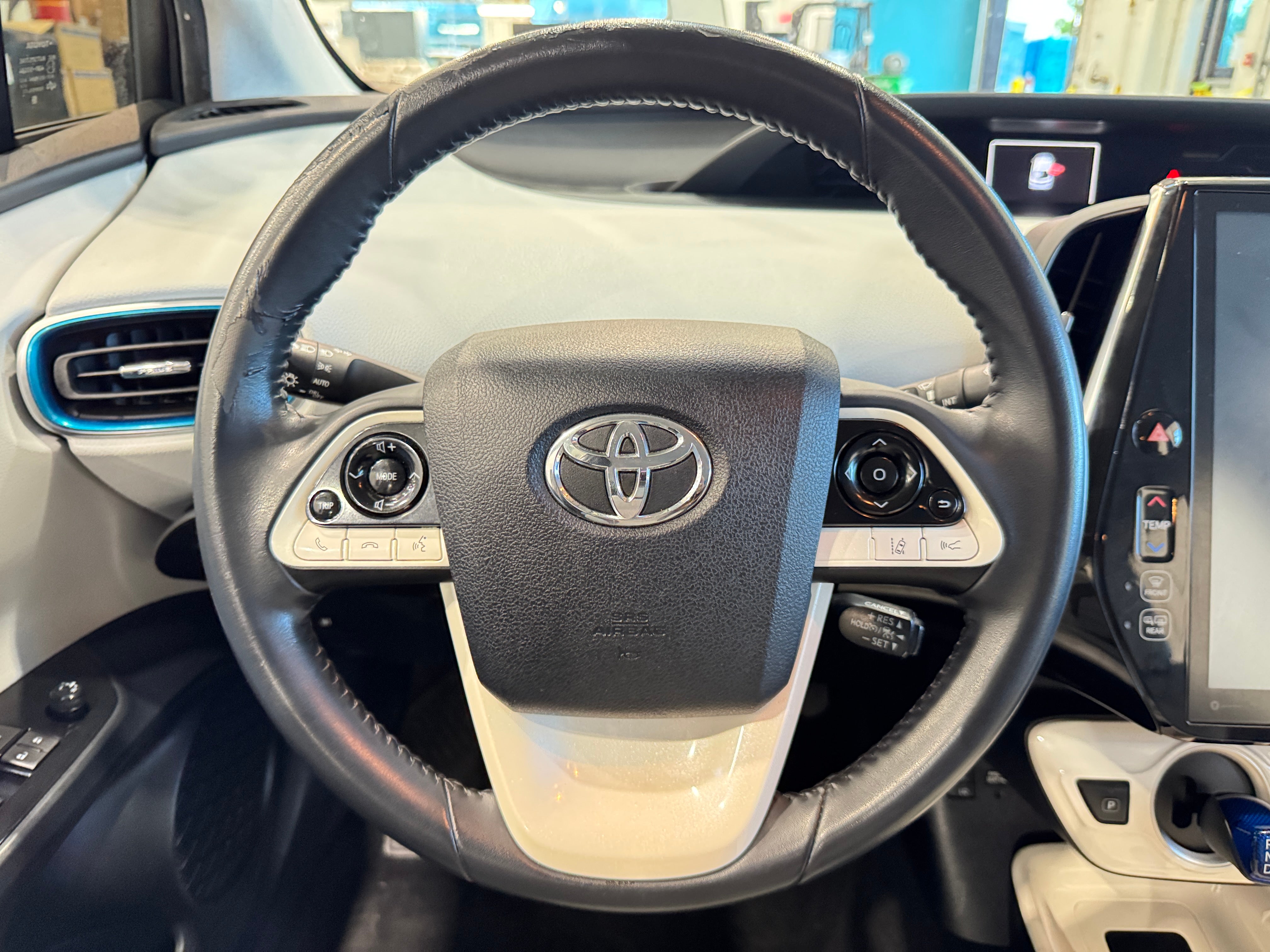 2017 Toyota Prius Prime Premium 4