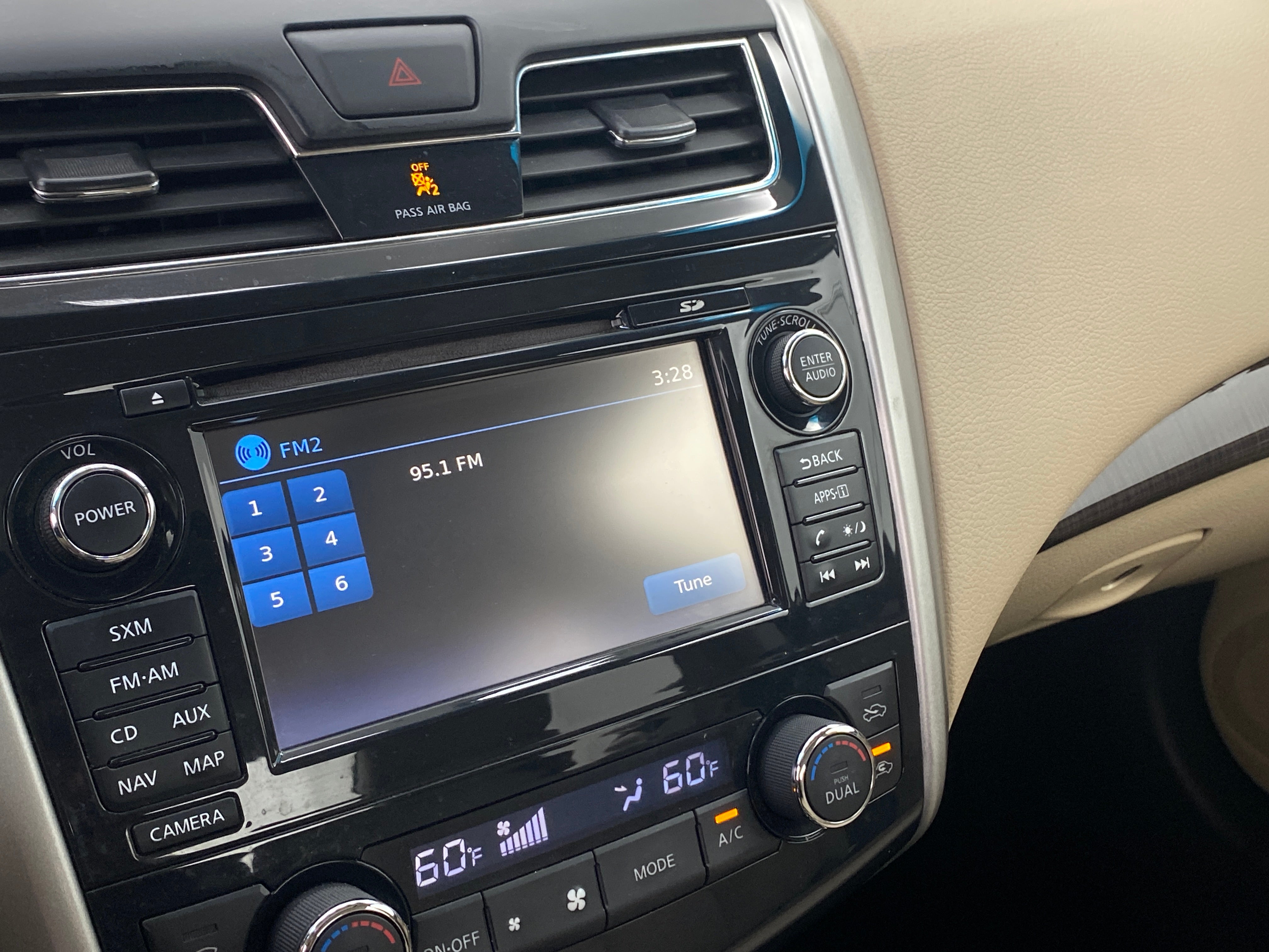 2015 Nissan Altima SL 3