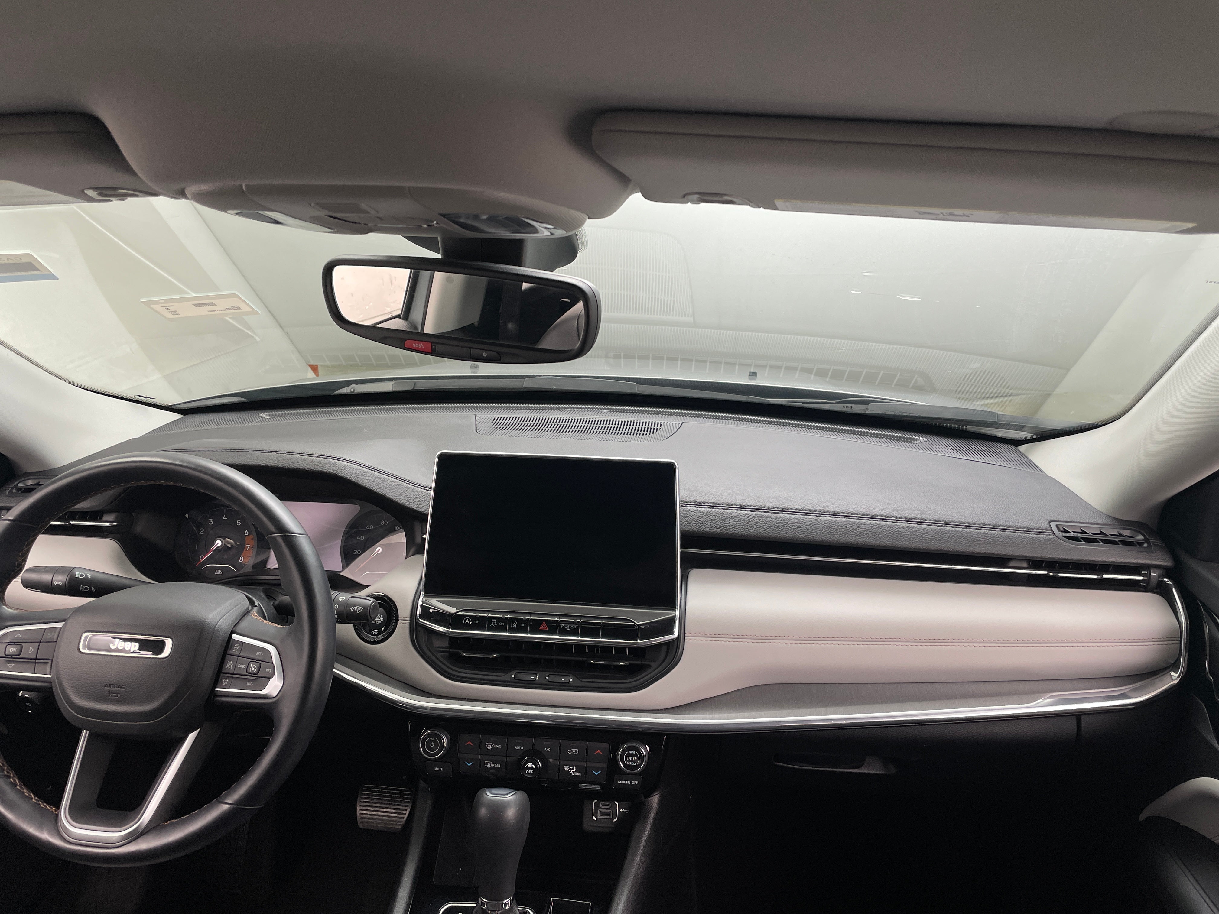 2022 Jeep Compass Limited 2