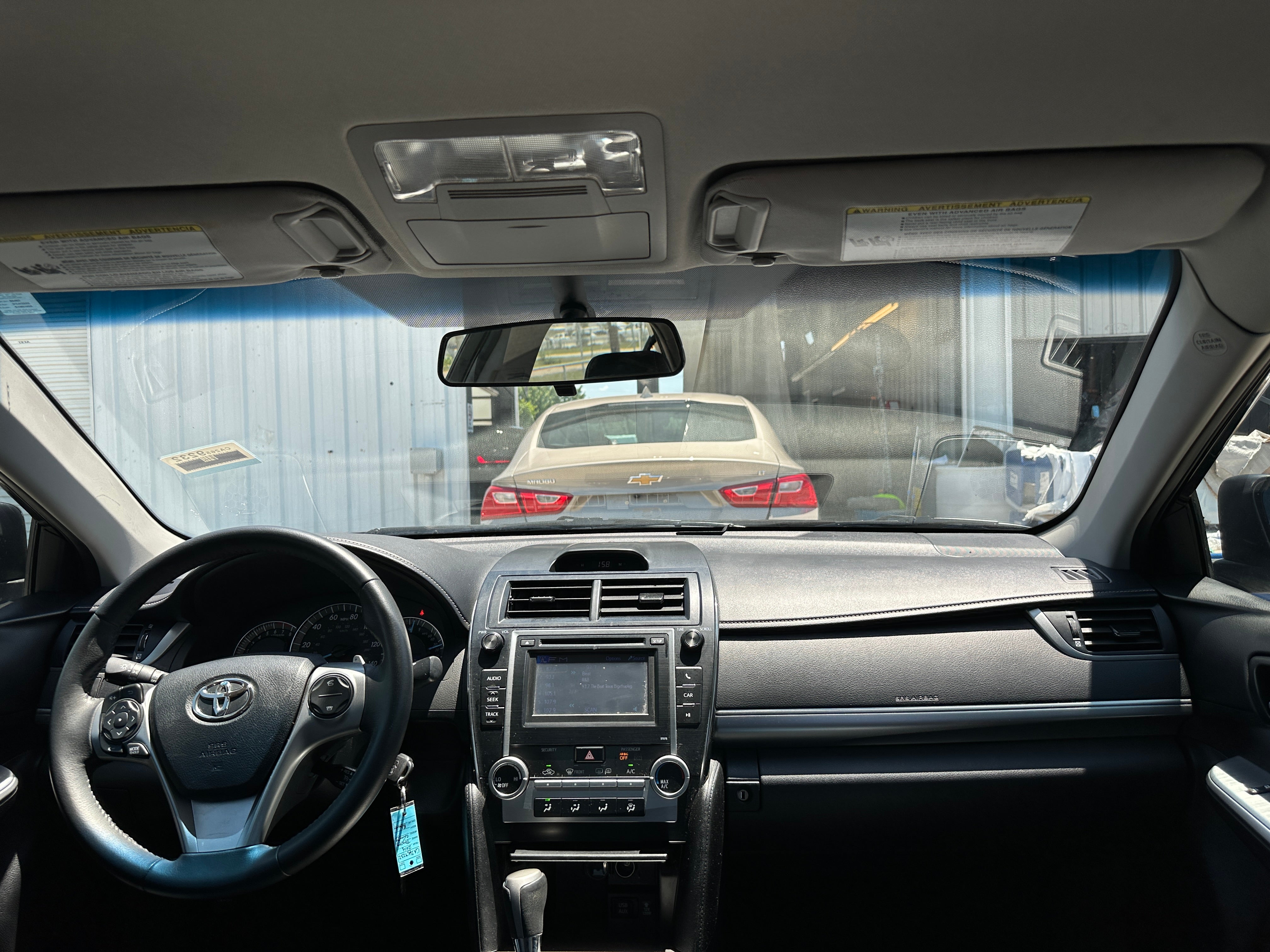 2014 Toyota Camry SE 2