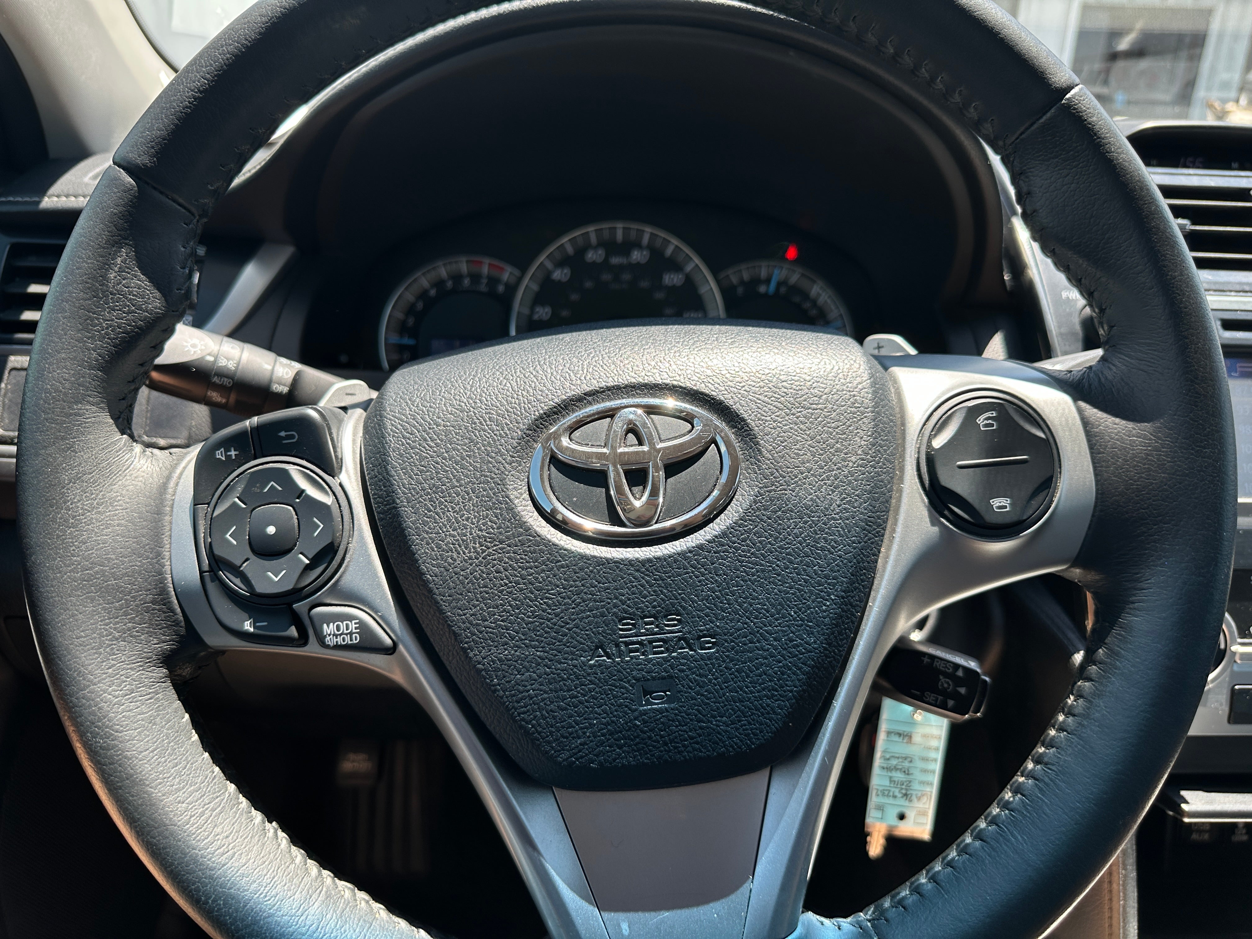2014 Toyota Camry SE 4