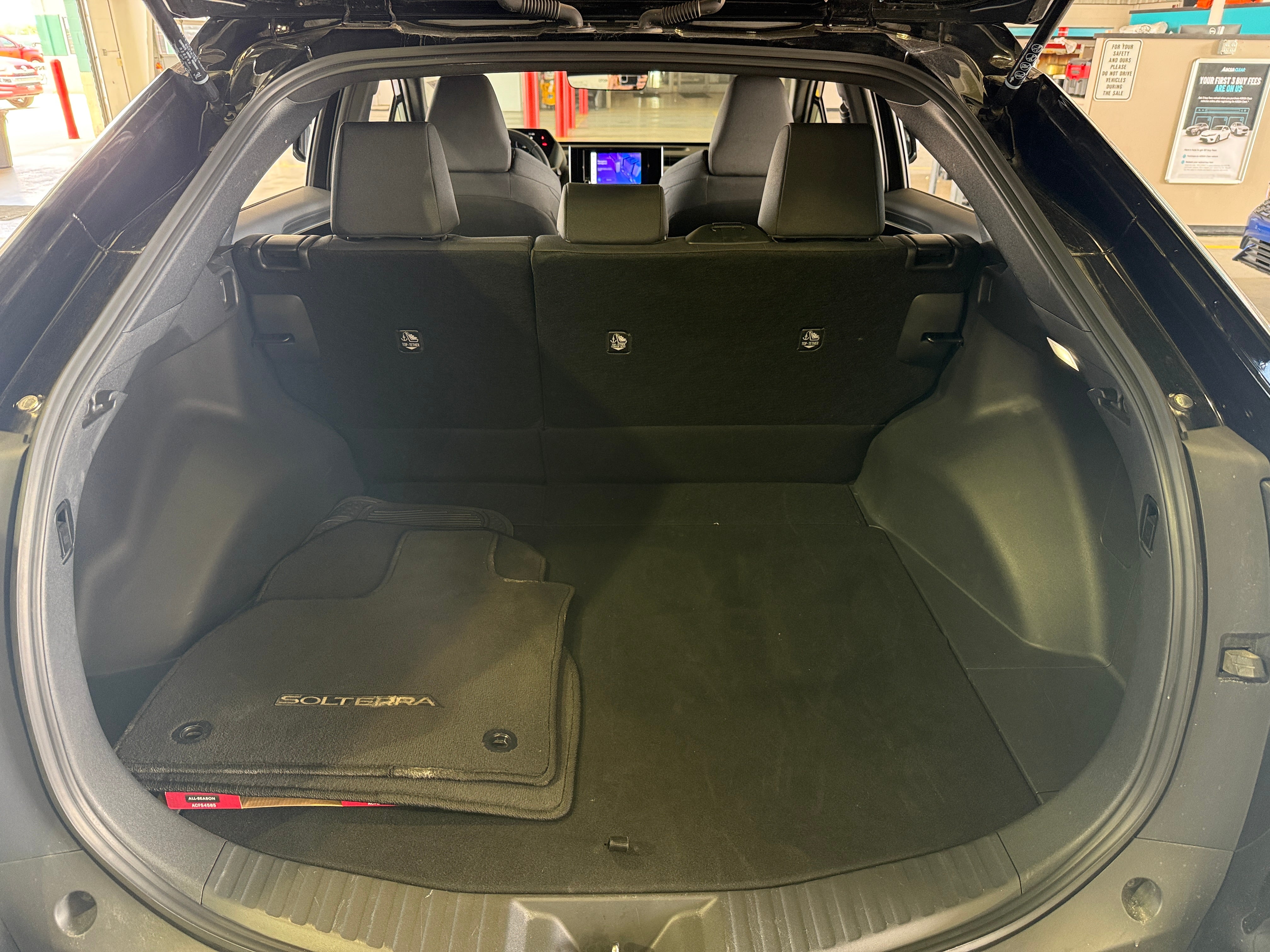 2023 Subaru Solterra Premium 7