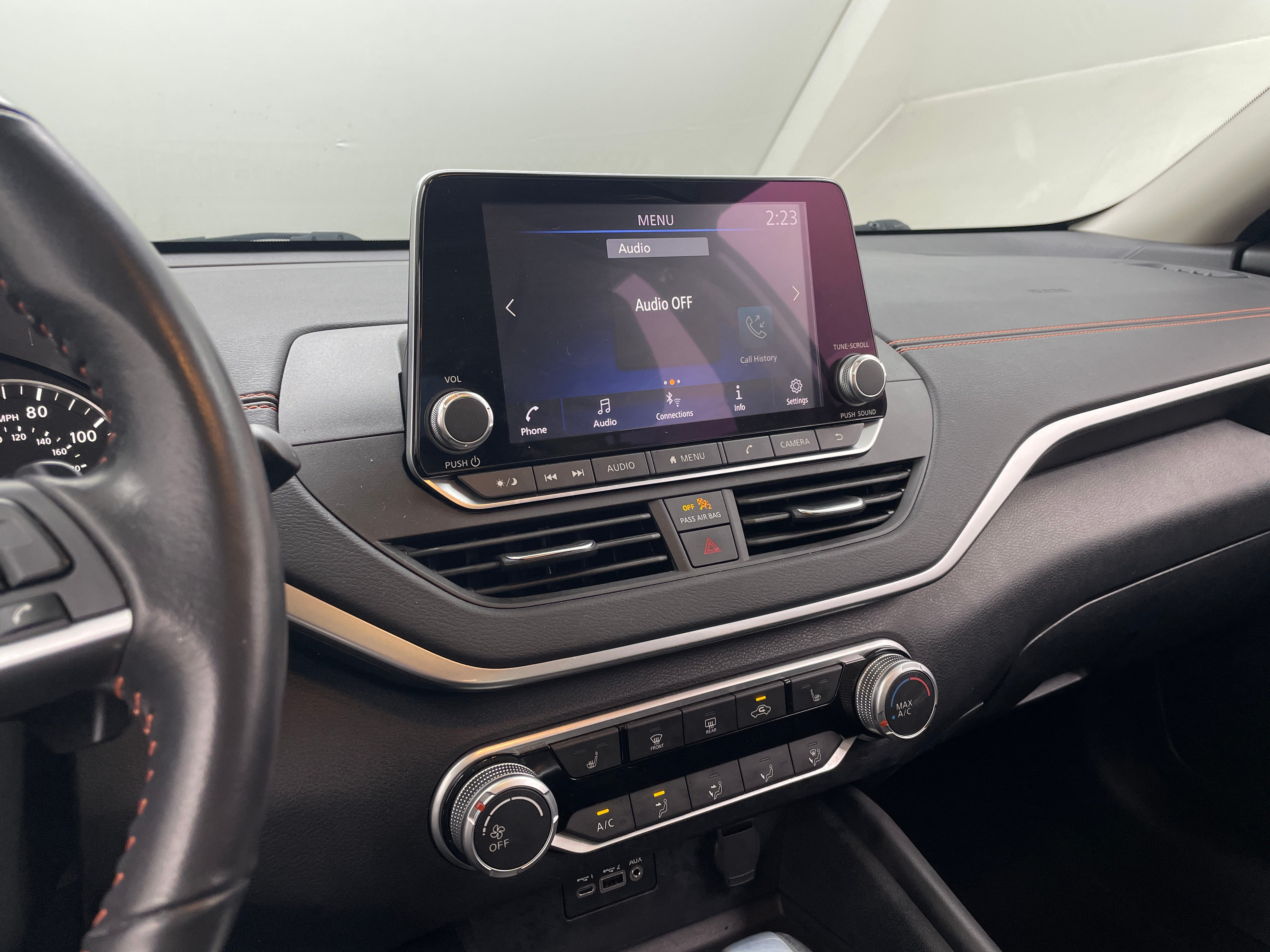 2022 Nissan Altima SR 4