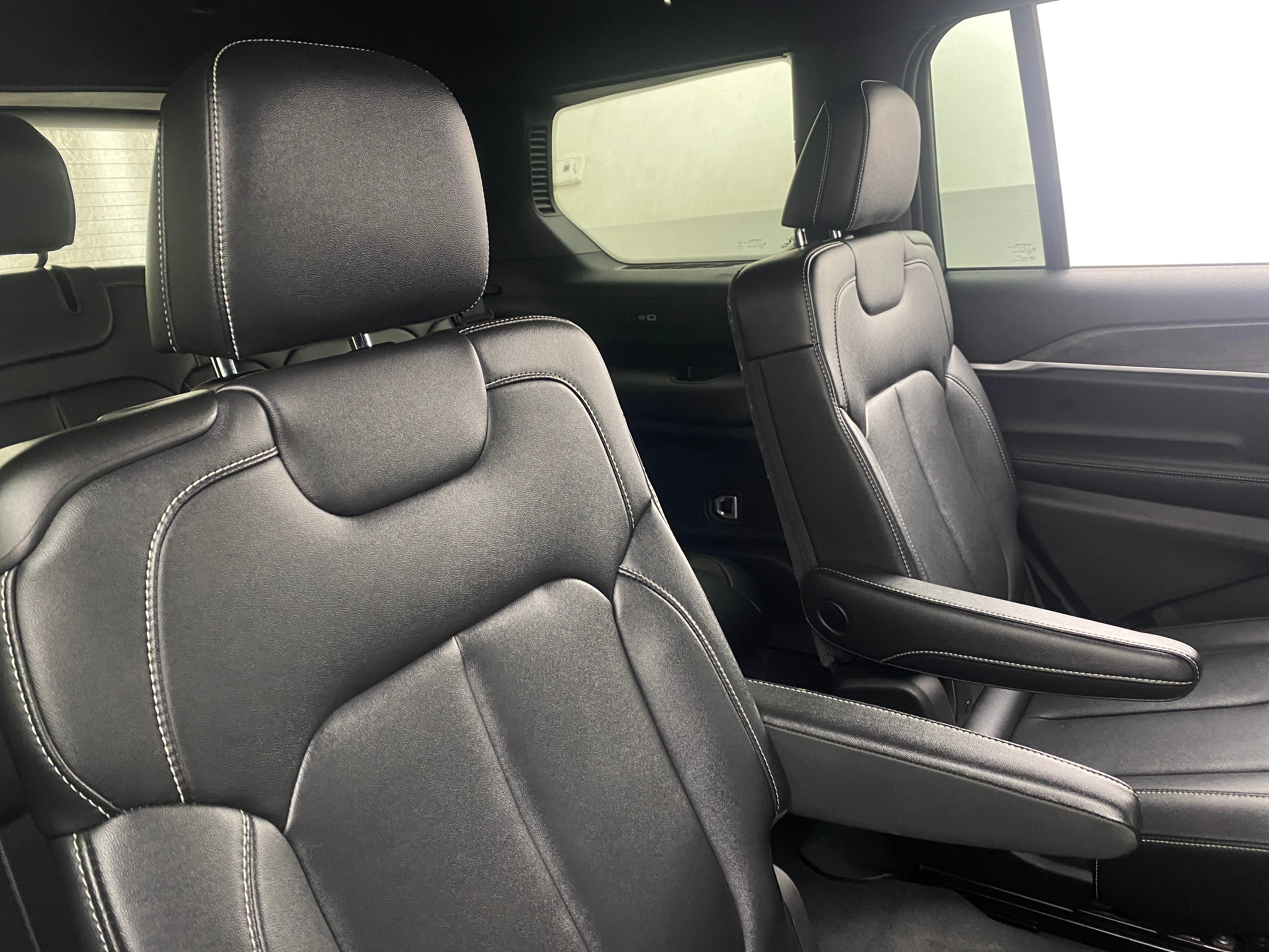 2024 Jeep Grand Cherokee L Limited Edition 5