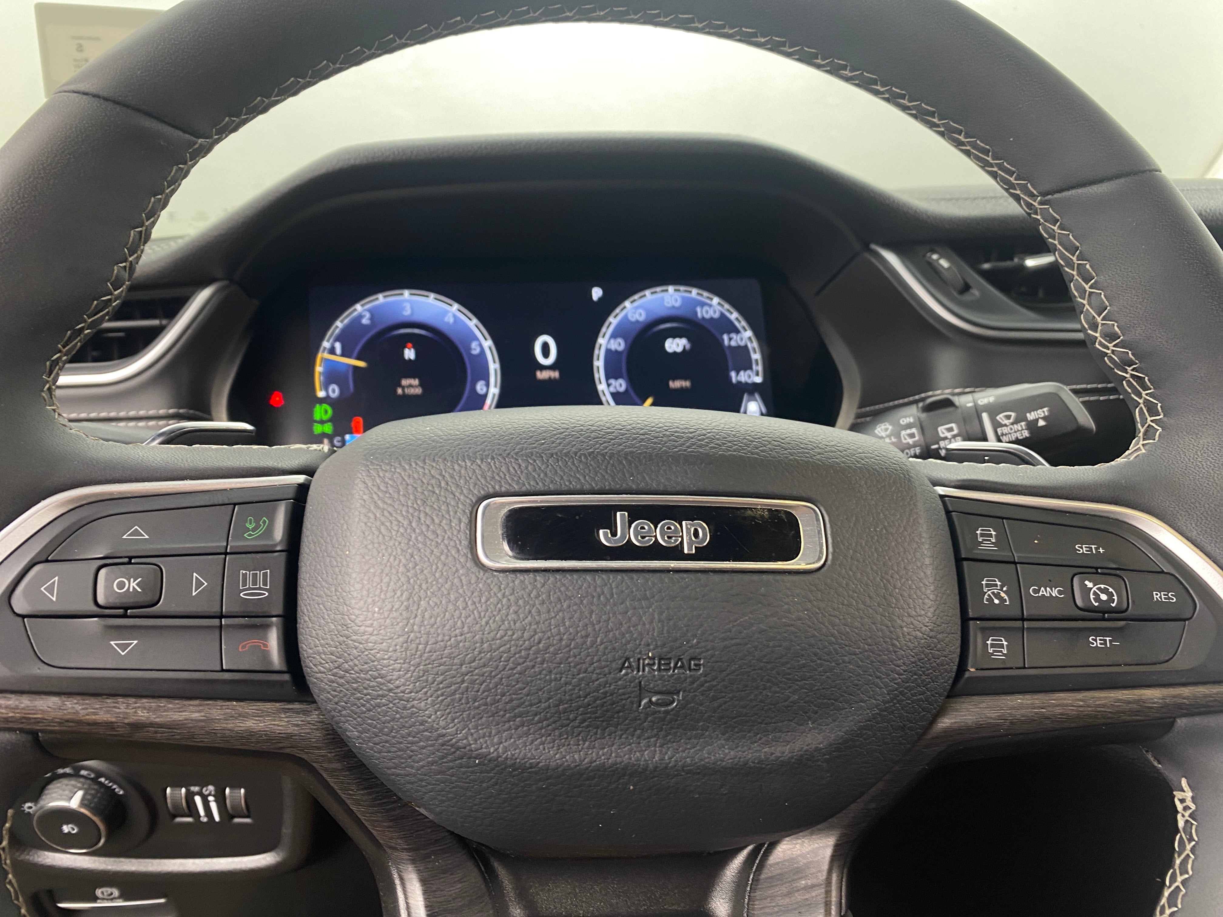 2024 Jeep Grand Cherokee L Limited Edition 4